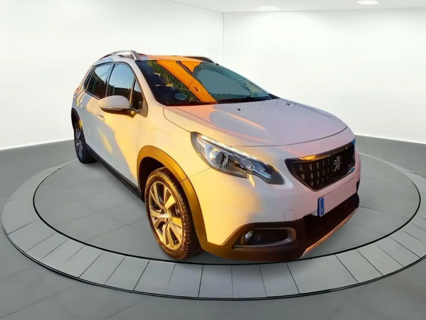 Peugeot 2008 1.5 BlueHDI S&S Allure 100 Blanc - 2