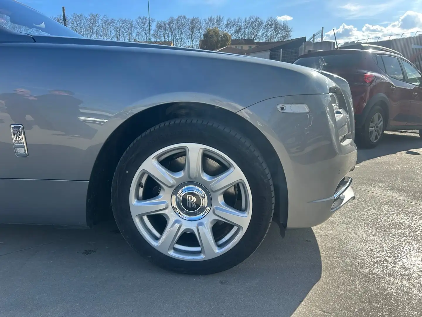 Rolls-Royce Dawn V12 6.6 571CH Grau - 2