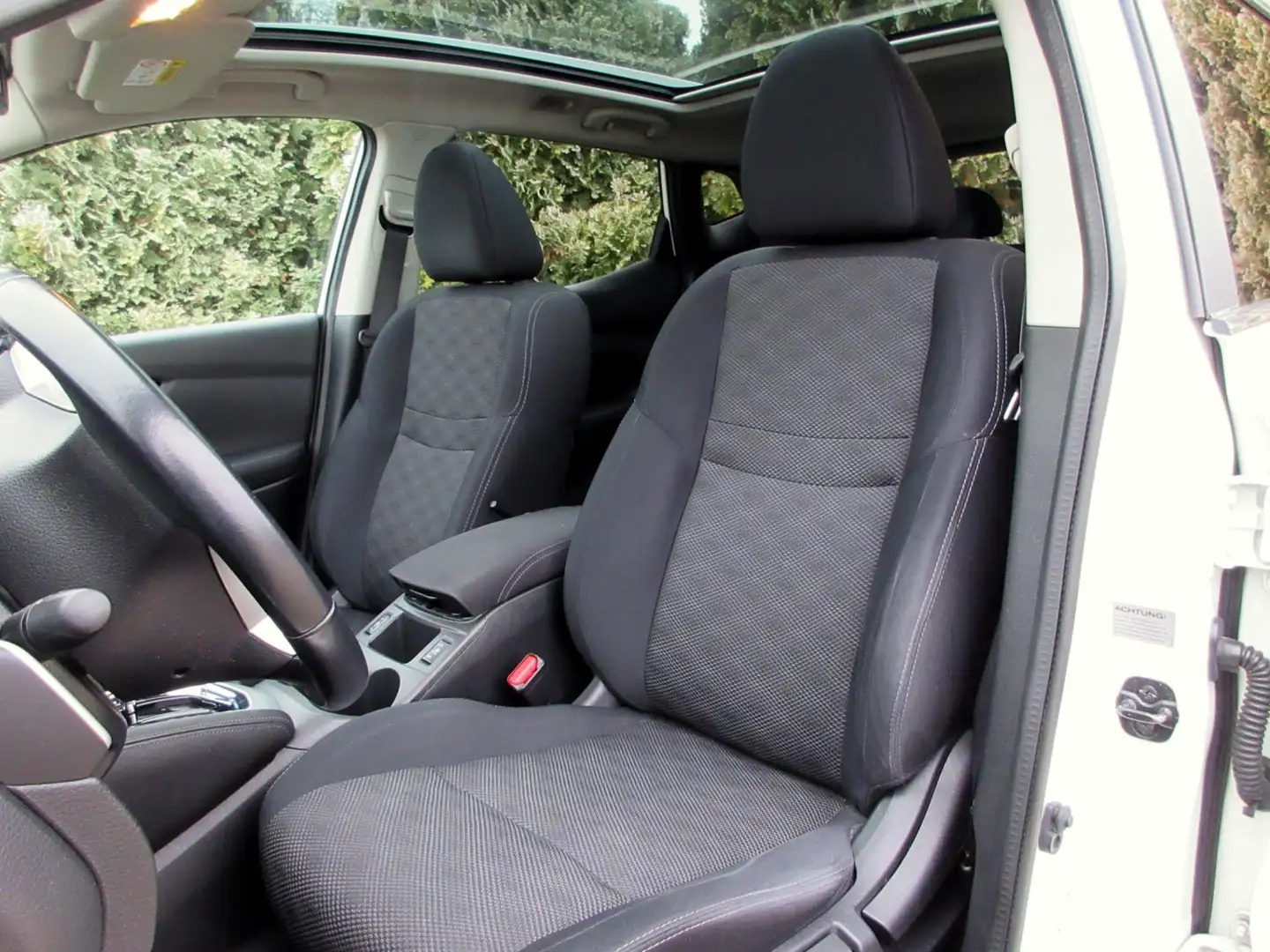 Nissan Qashqai 1.2 N-Connecta Automaat*Pano.dak*Trekhaak* Blanc - 2