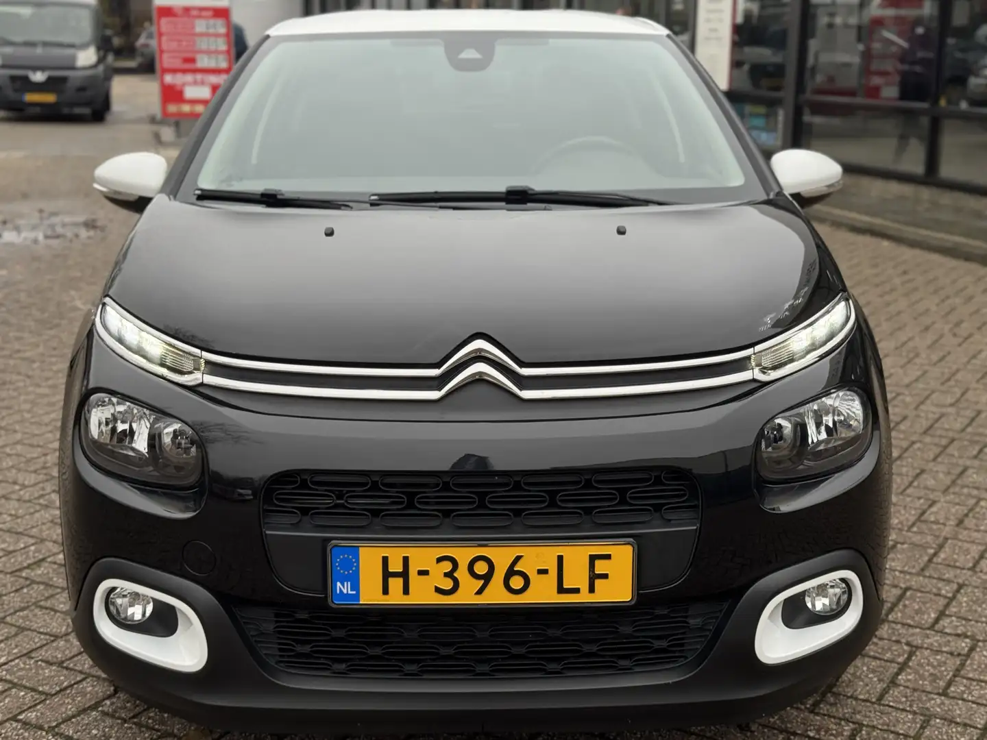 Citroen C3 83pk S&S Feel Edition Navigatie|Trekhaak Noir - 2