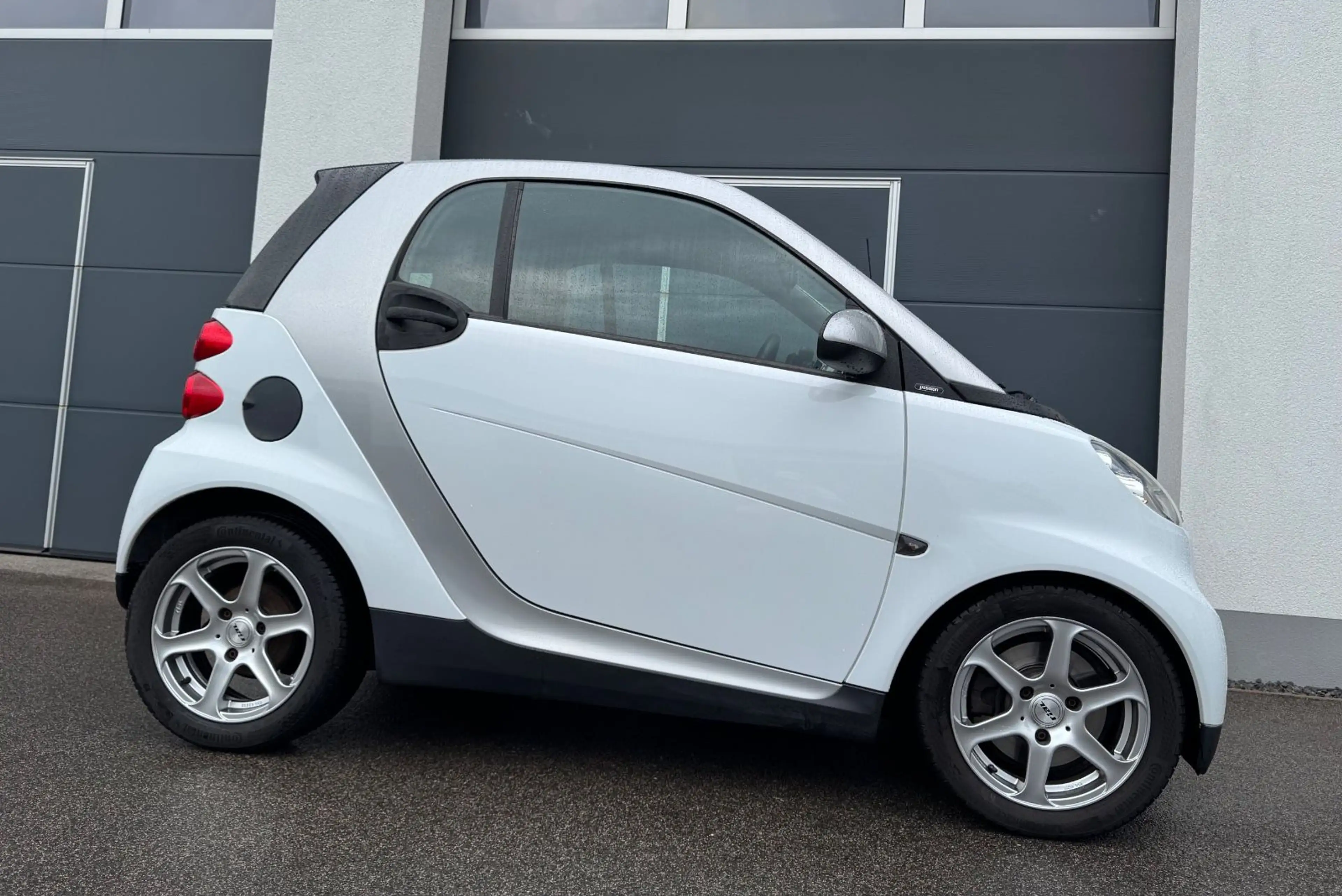 smart forTwo *1.Hand/Klima/Leder/Sitzhzg./CD/USB* — photo 2