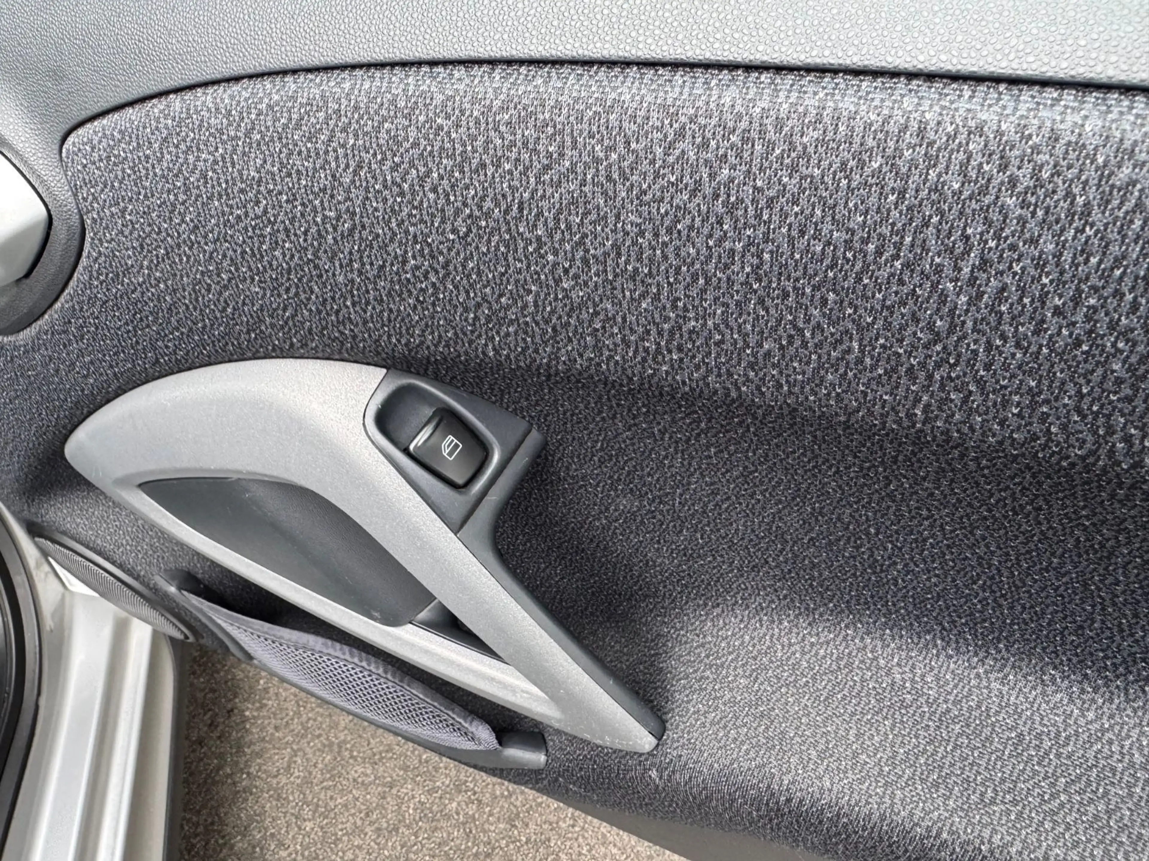 smart forTwo *1.Hand/Klima/Leder/Sitzhzg./CD/USB* — photo 20