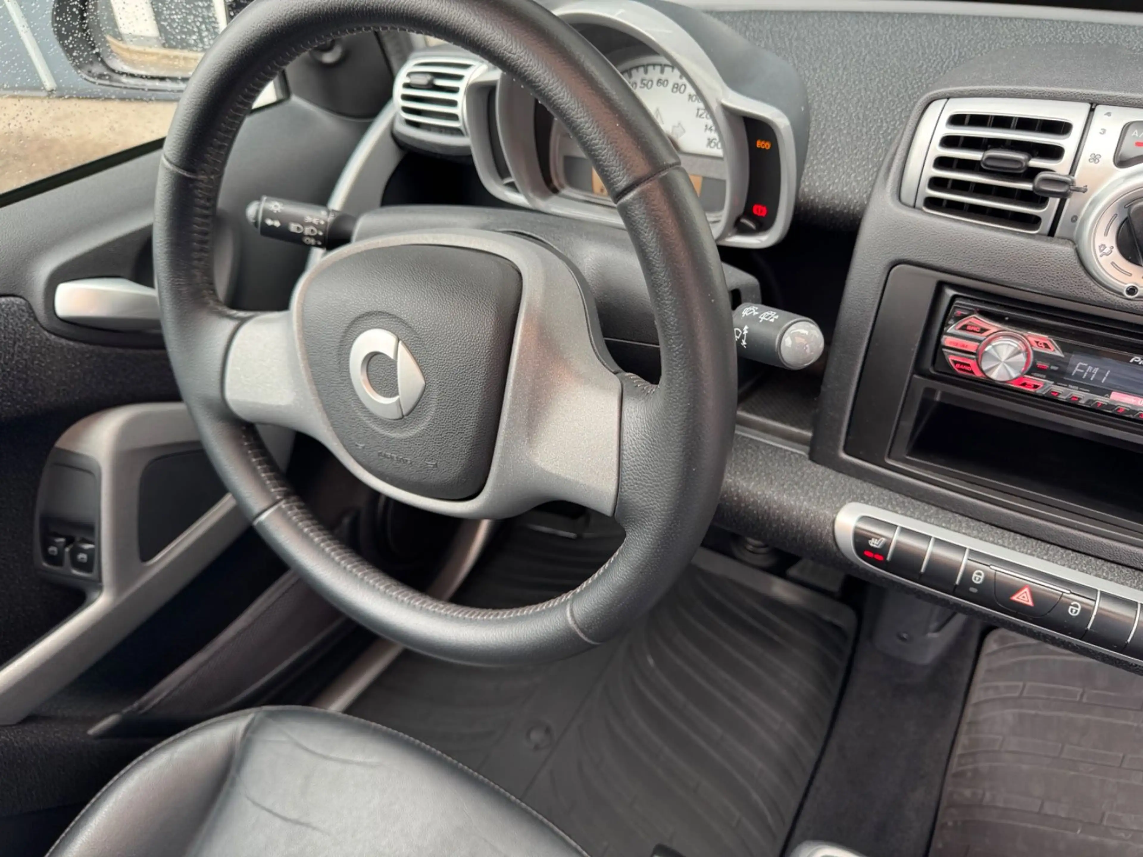 smart forTwo *1.Hand/Klima/Leder/Sitzhzg./CD/USB* — photo 35