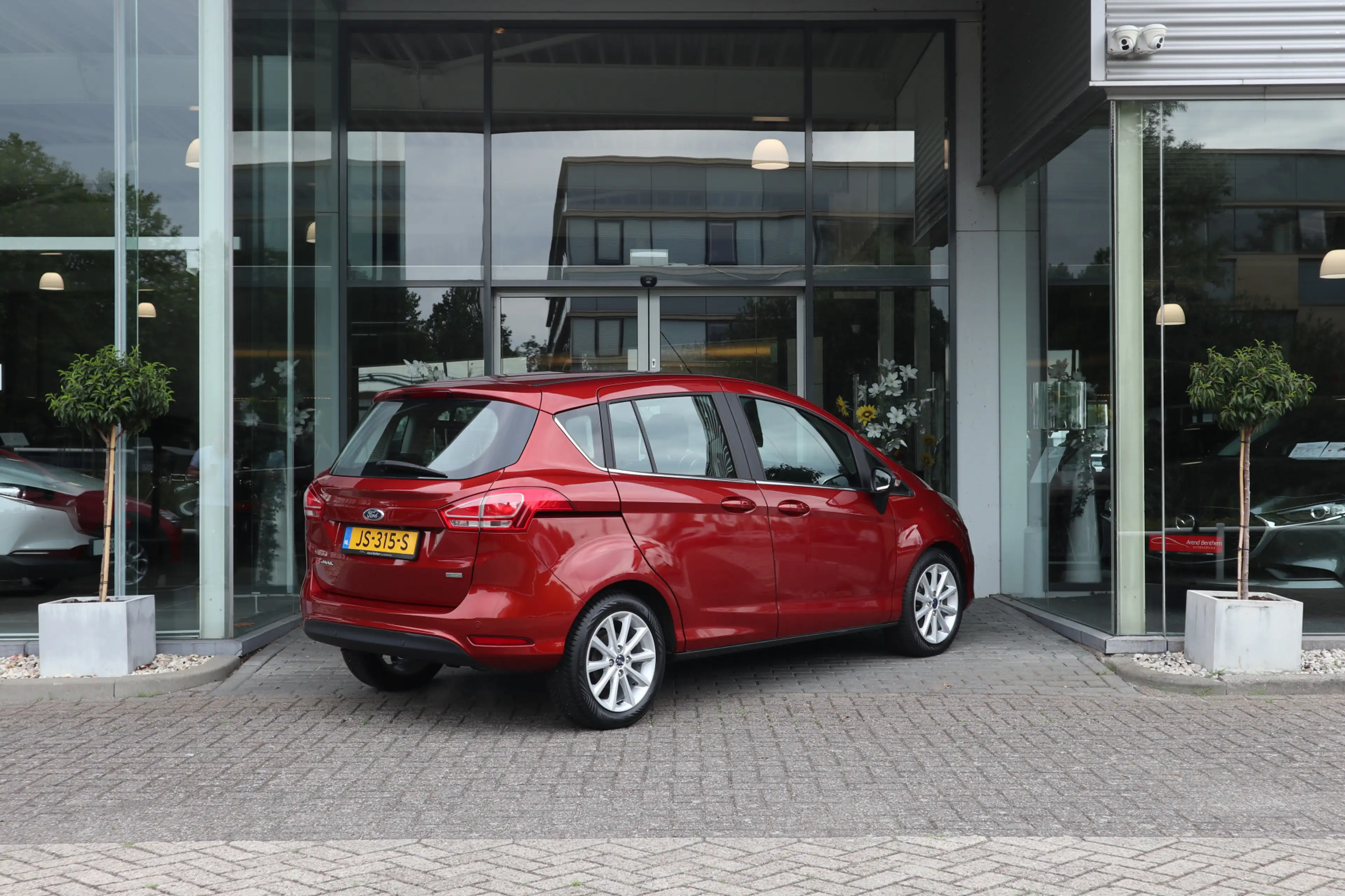 Ford B-Max 1.0 EcoBoost Titanium Navi / Camera / Clima / Crui — photo 5