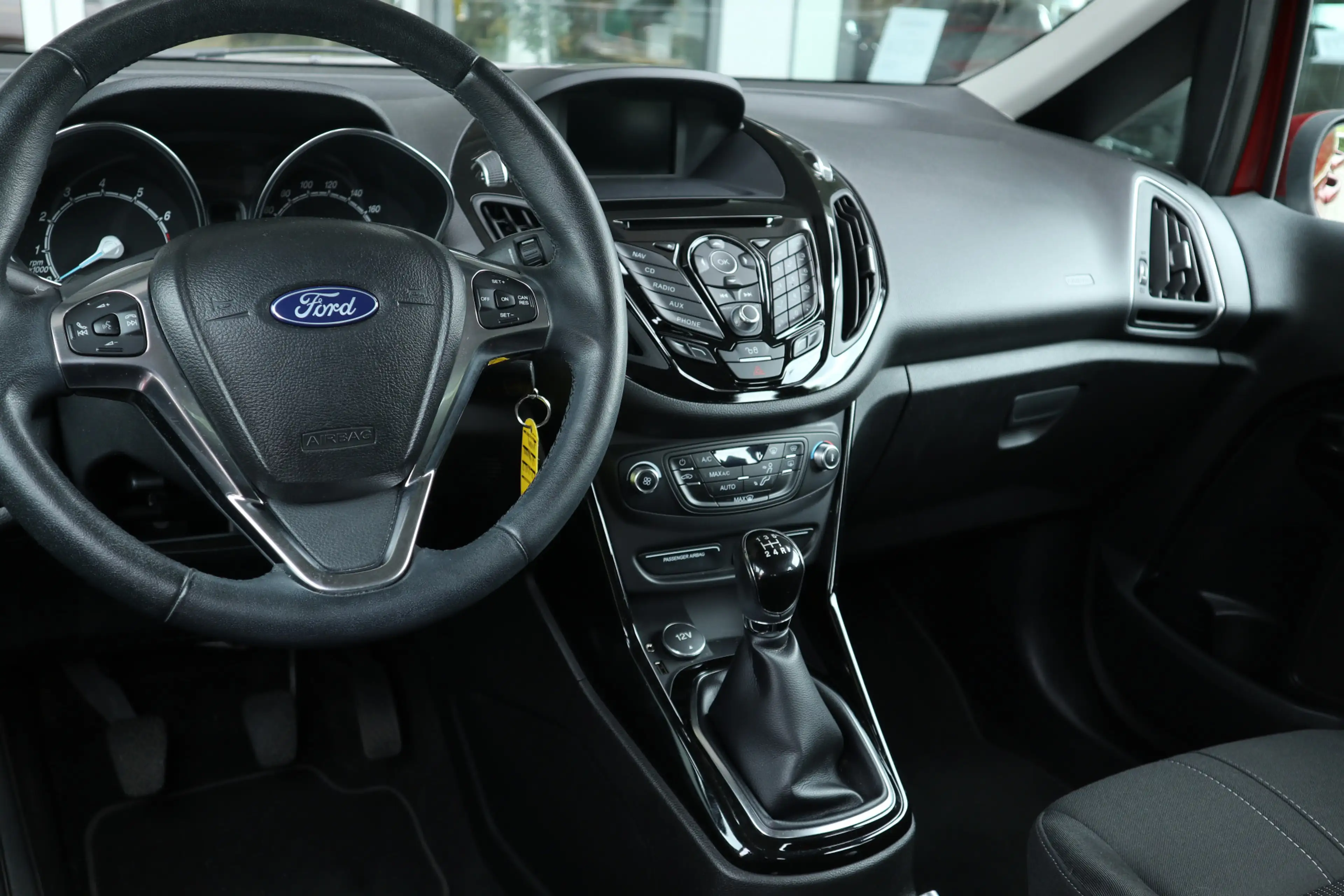 Ford B-Max 1.0 EcoBoost Titanium Navi / Camera / Clima / Crui — photo 22