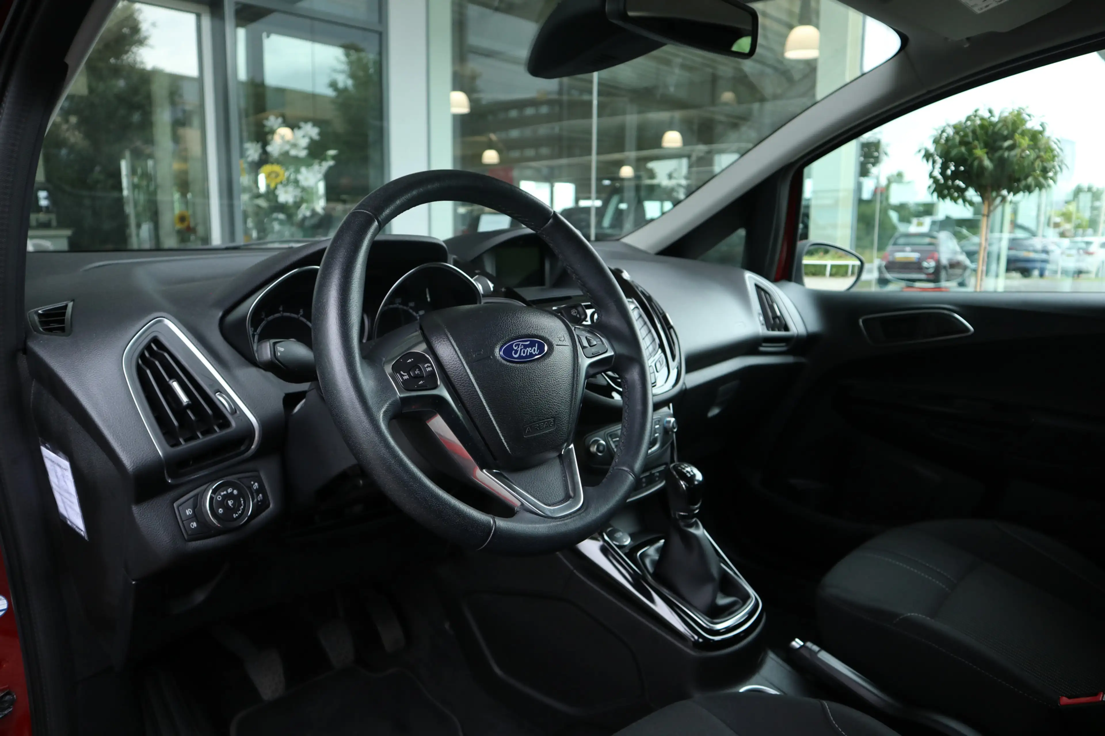 Ford B-Max 1.0 EcoBoost Titanium Navi / Camera / Clima / Crui — photo 19