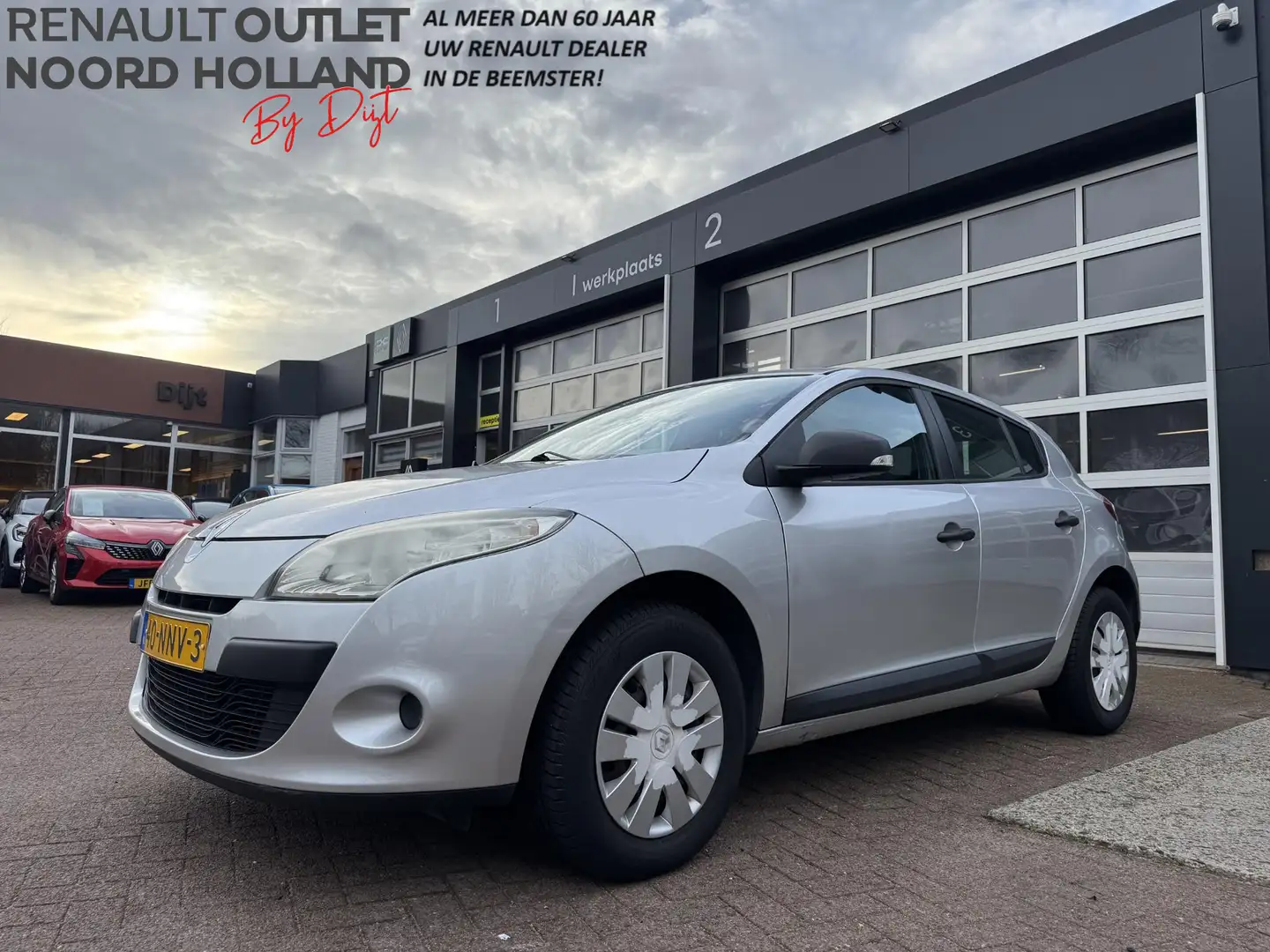 Renault Megane 1.6 Sélection Business 54.603km+Trekhaak! Grigio - 1