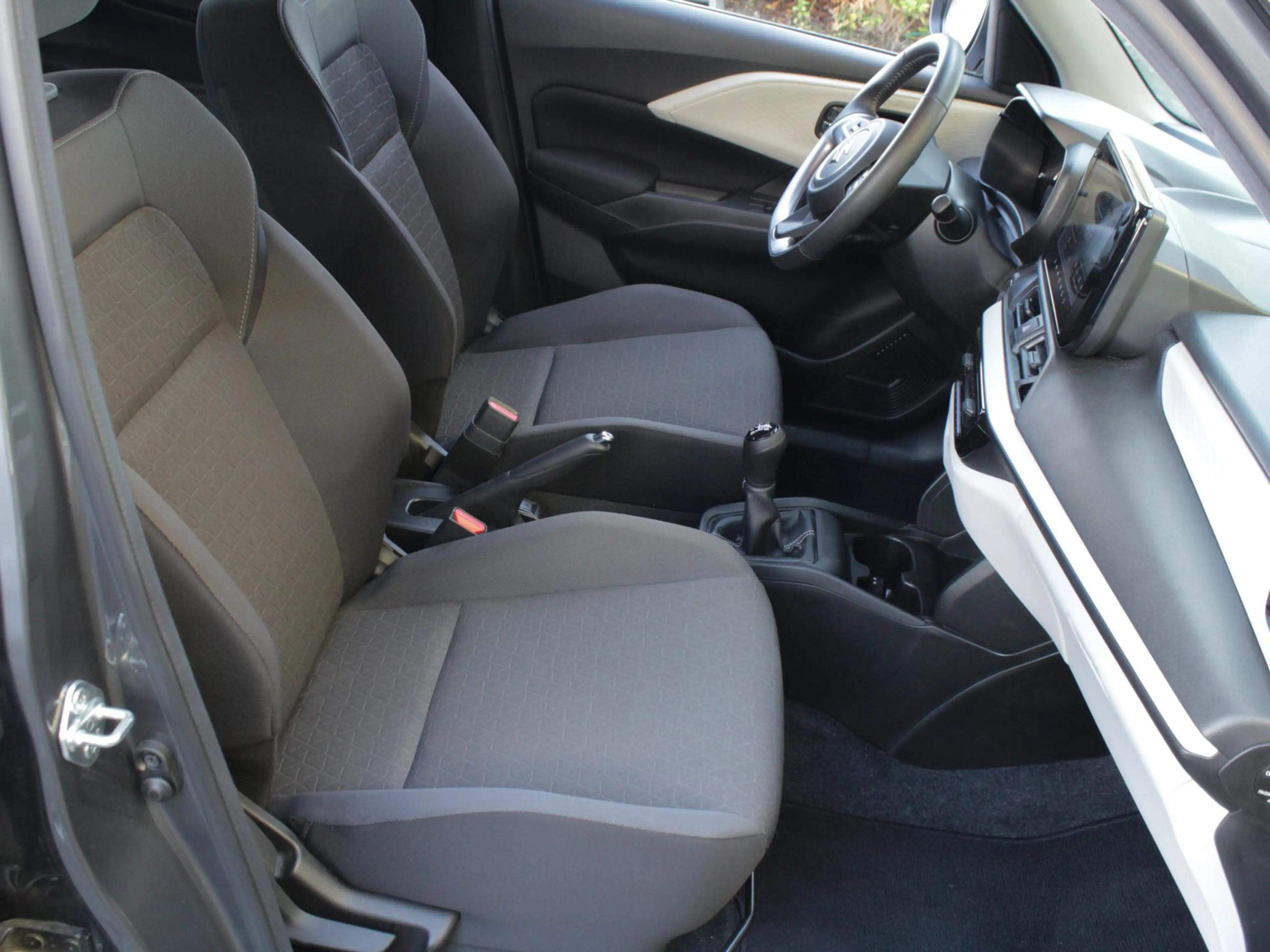 Suzuki Swift 1.2 Select Smart Hybrid | Navi | Adap. Cruise | Ai — photo 7