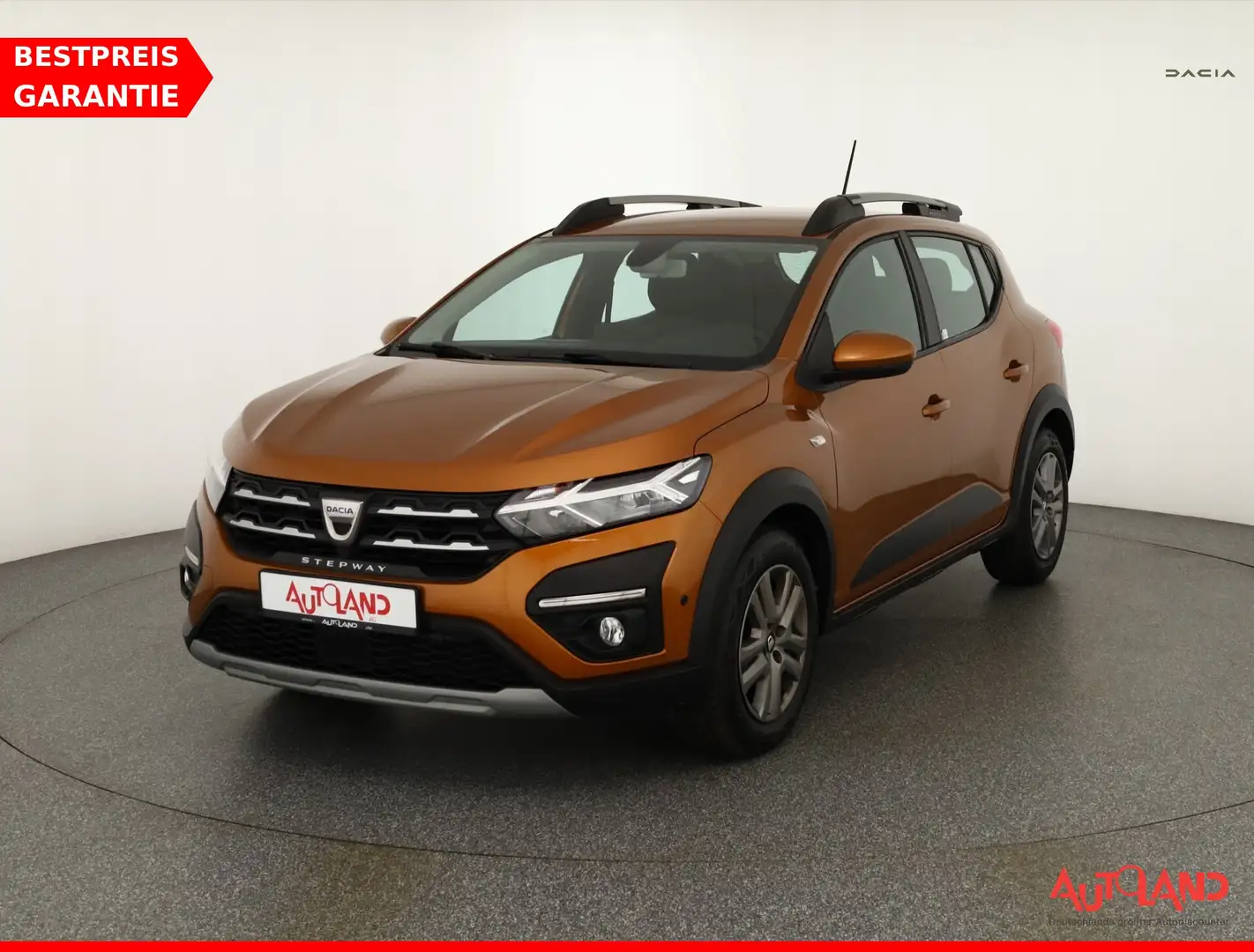 Dacia Sandero Stepway III 1.0 TCE LED Navi Kamera DAB Orange - 1