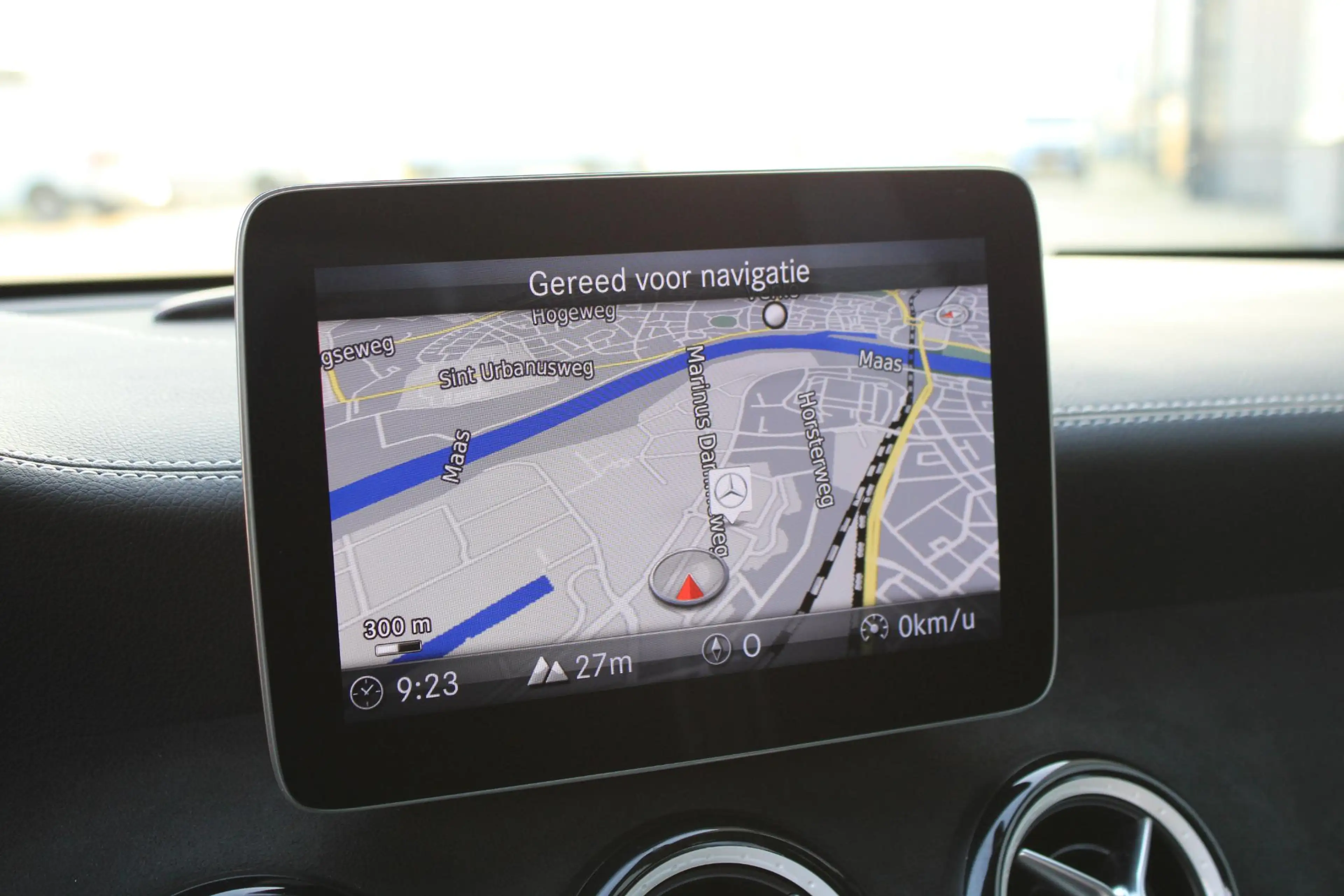 Mercedes-Benz CLA 180 AMG Pano | Distronic | Memory | Camera | Carplay | — photo 9