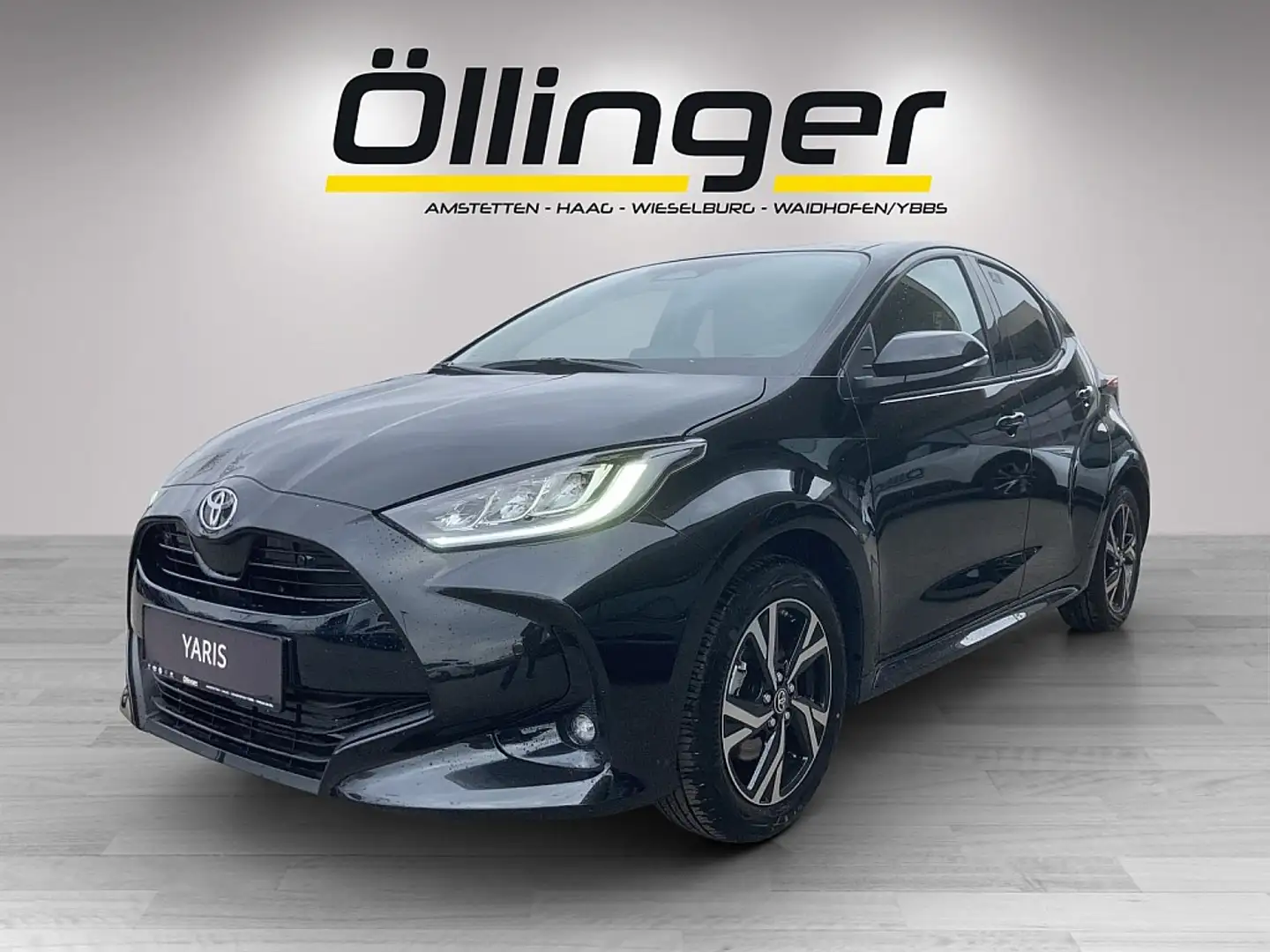 Toyota Yaris 1,5 VVT-i Hybrid Active Drive Schwarz - 1