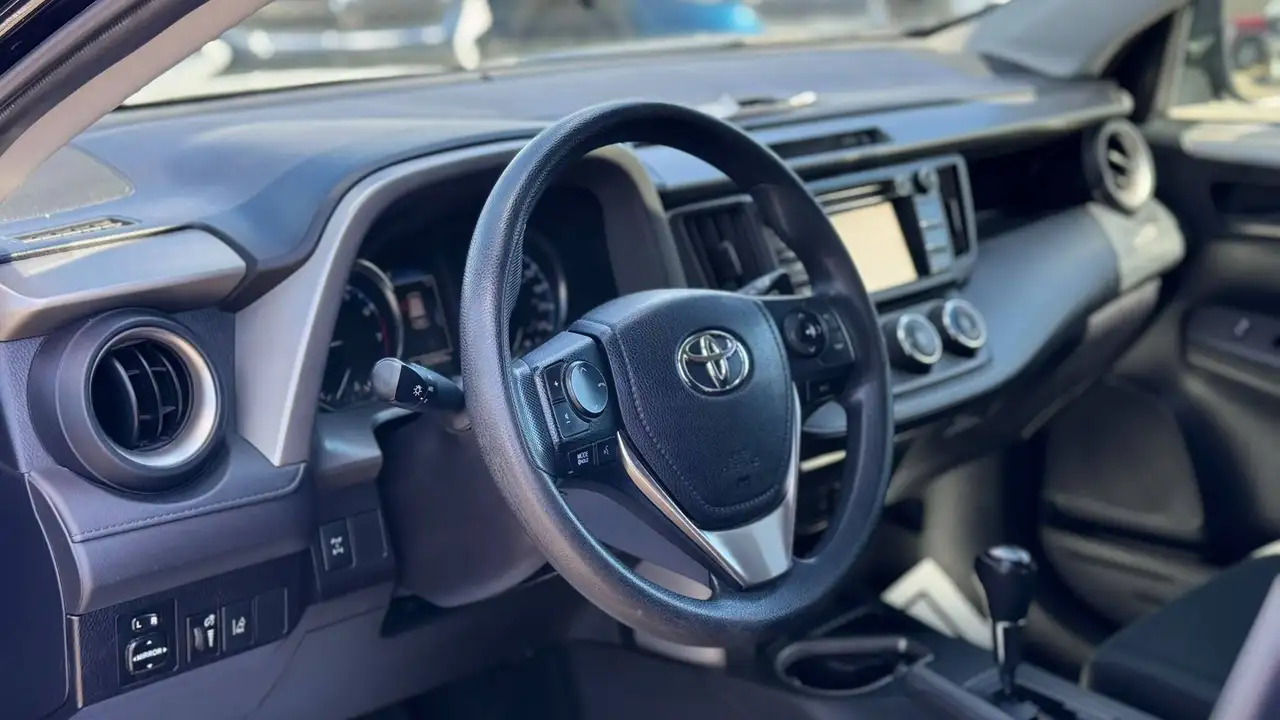 Toyota RAV 4 снимка Toyota RAV 4