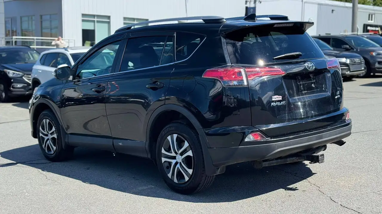 Toyota RAV 4 снимка Toyota RAV 4