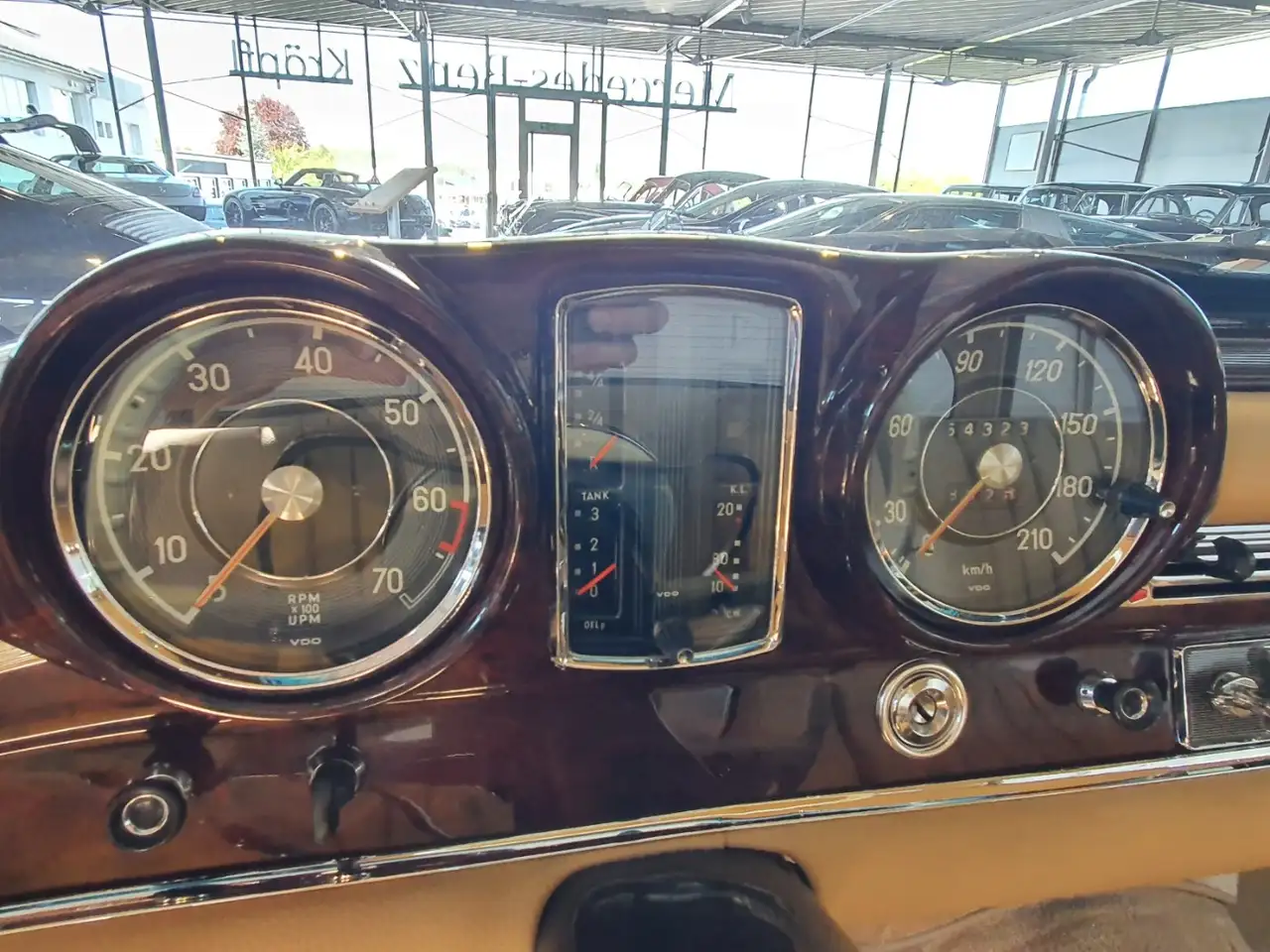 Mercedes-Benz 220 SEb Coupé, foto 7