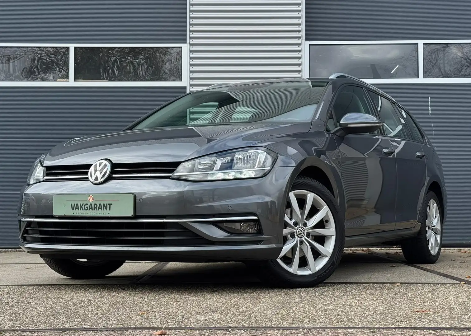 Volkswagen Golf Variant 1.0 TSI Comfortline Business |Stoelverw. |Ergo-Act Gris - 1