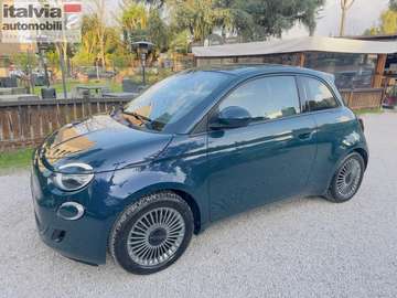 Icon  autonomia 320 km iva compresa