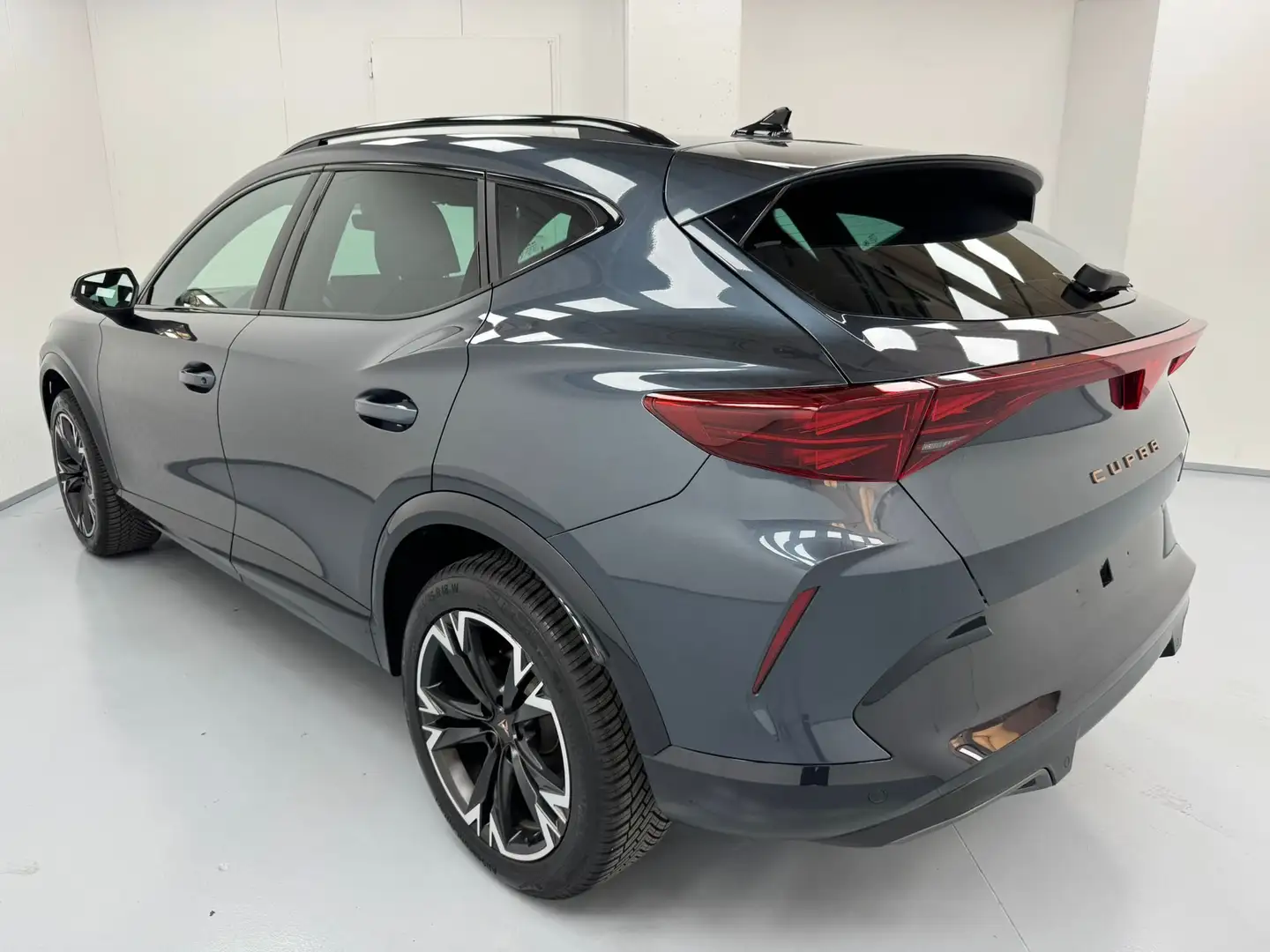 CUPRA Formentor 1.5 eTSI 150 CV DSG *NAVI+FARI LED* ONLY PROMO! Grigio - 2
