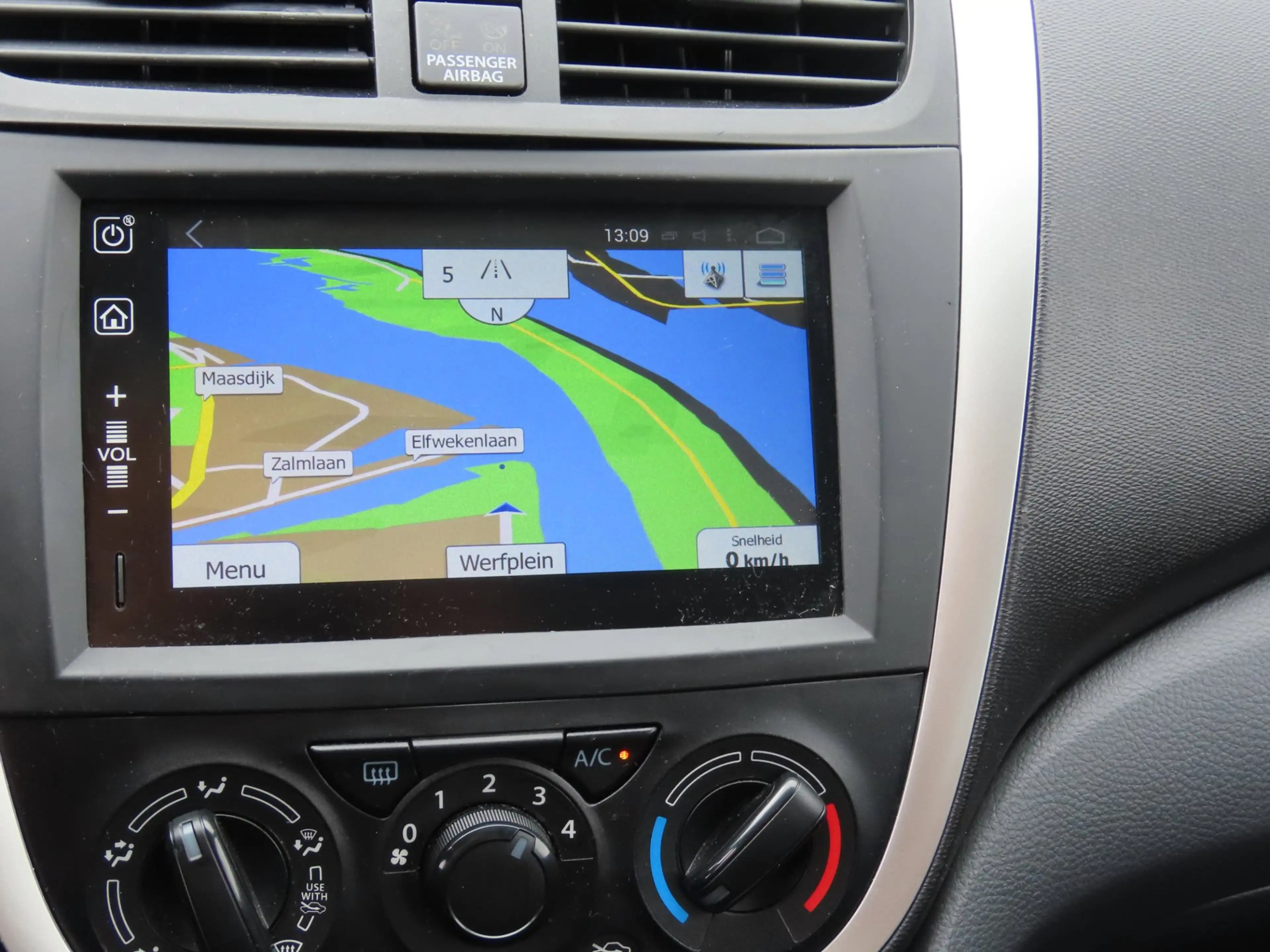 Suzuki Celerio 1.0 Dynamic *1e EIG ! *NAVIGATIE *MultiMedia — photo 16