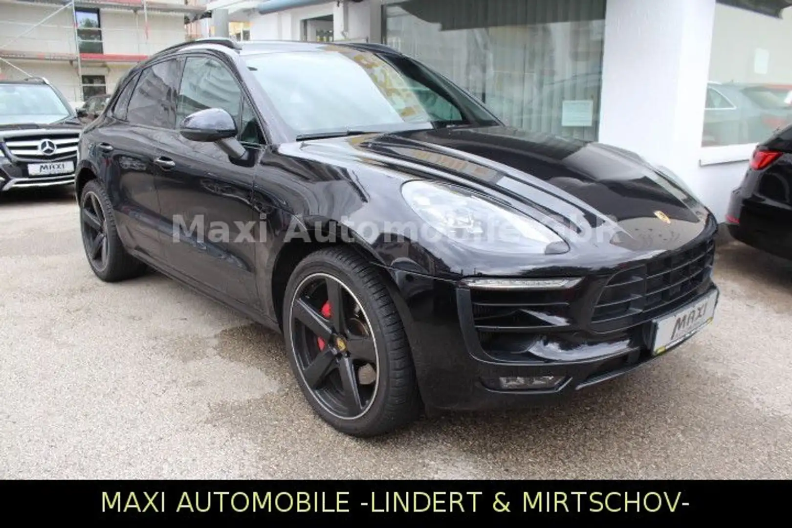 Porsche Macan GTS-APPROVED-NAVI-LED-LEDER-KAM-21Z-BOSE- Noir - 1