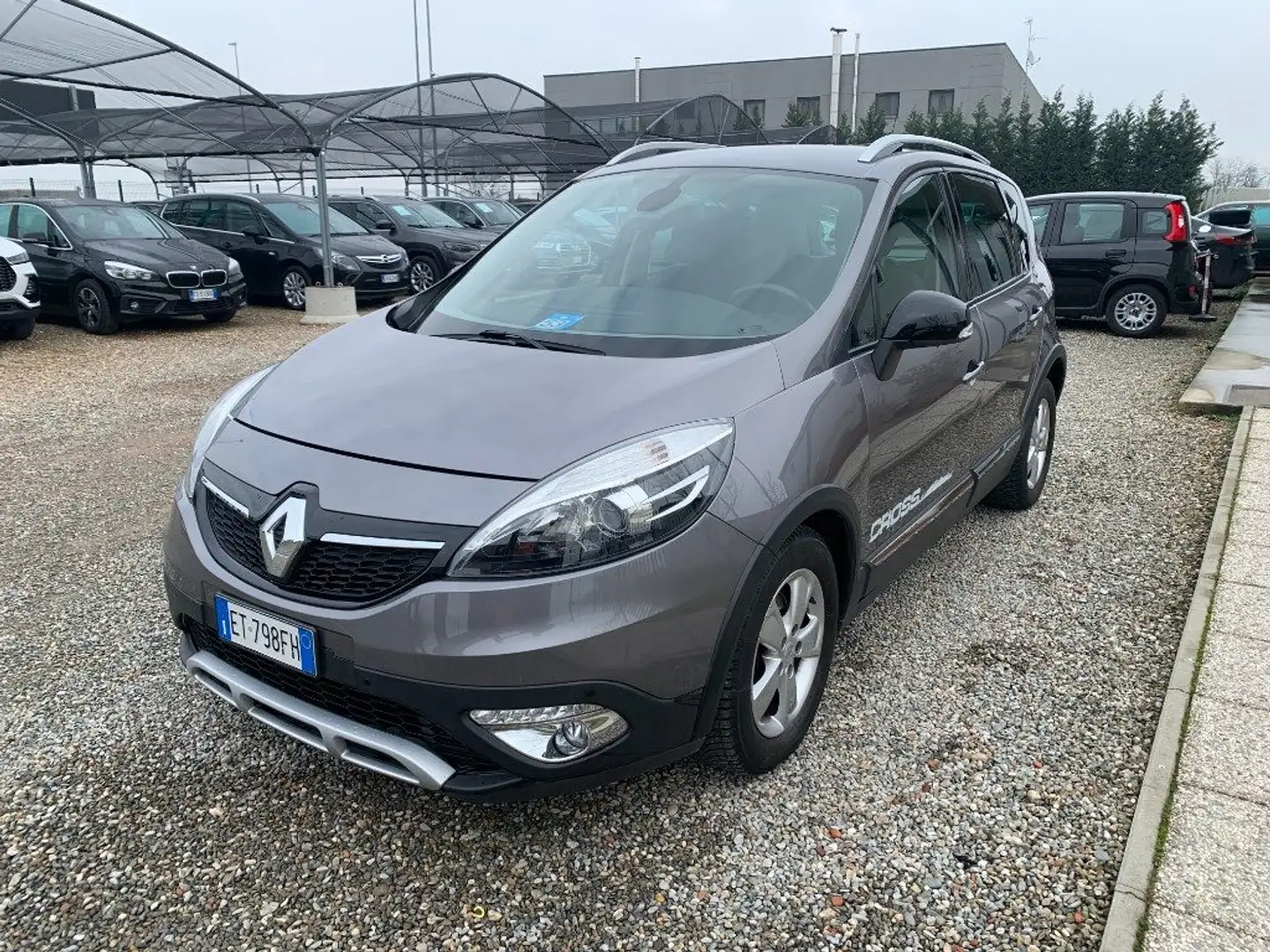 Renault Scenic Scénic XMod Cross 1.6 dCi 130CV Start&Stop Energy Gris - 1