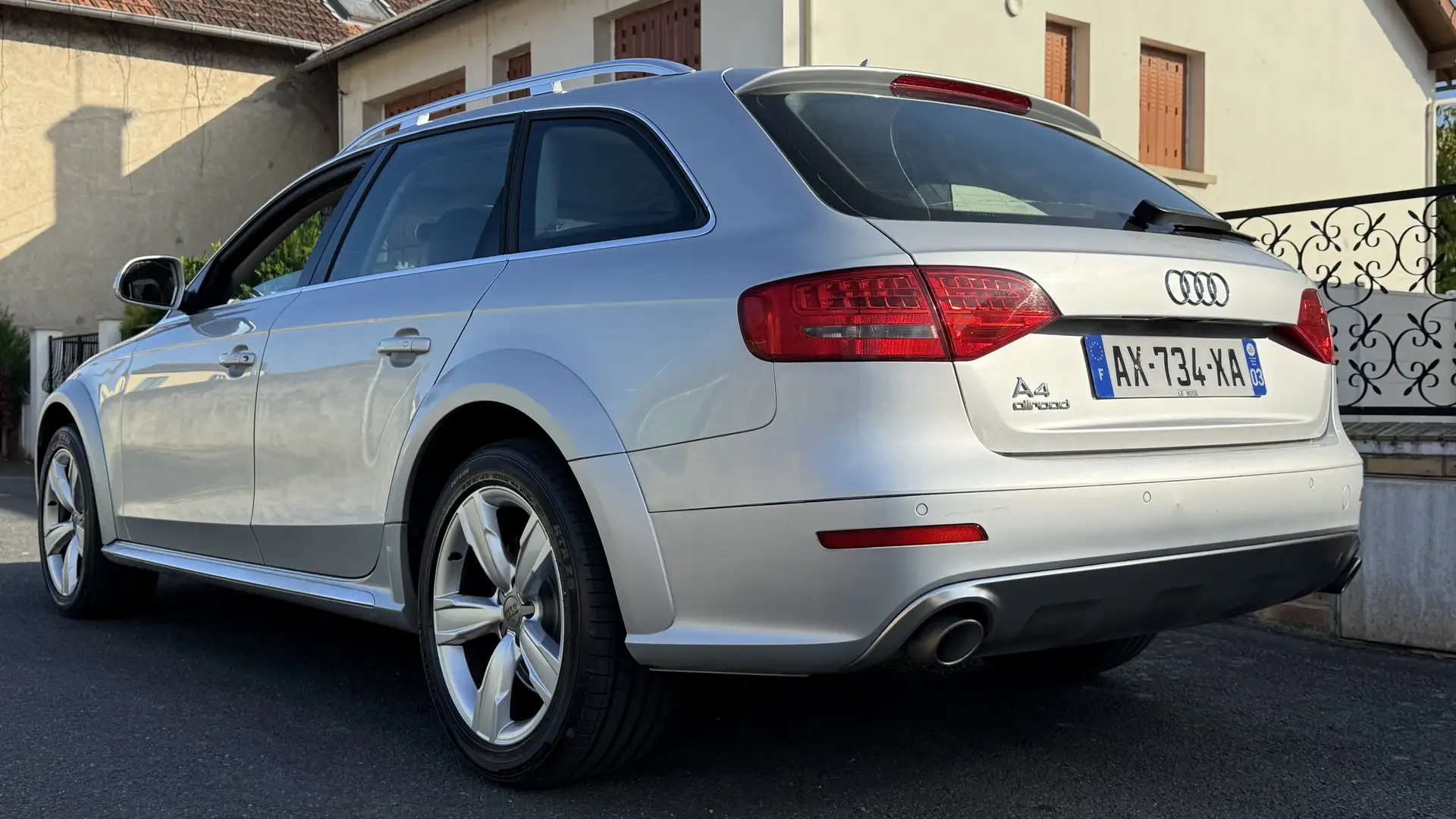 Audi A4 allroad Quattro V6 3.0 TDI 240 DPF Ambition Luxe S Tronic - 2