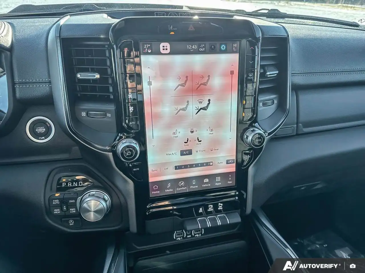 RAM 1500 снимка RAM 1500