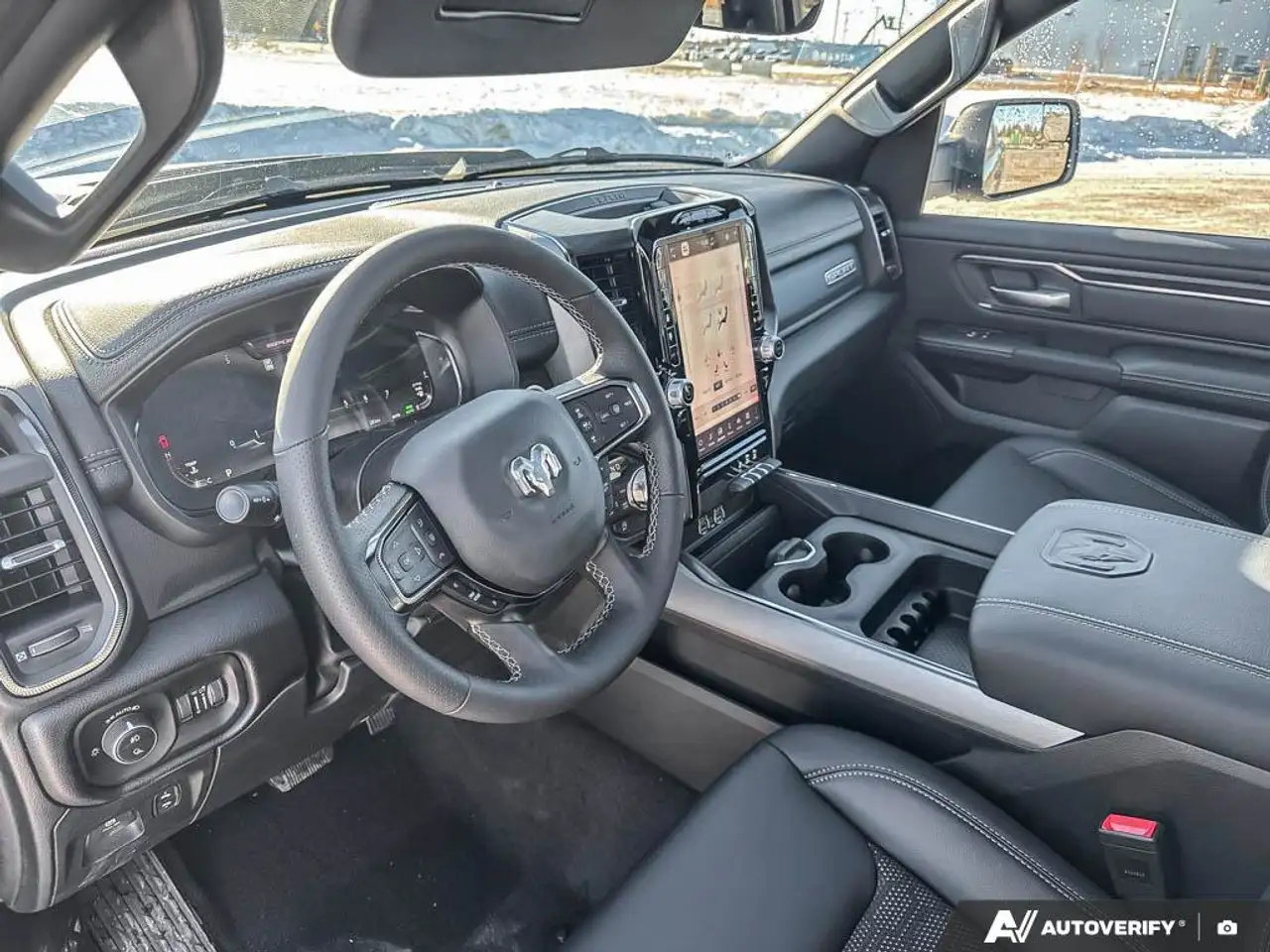 RAM 1500 снимка RAM 1500