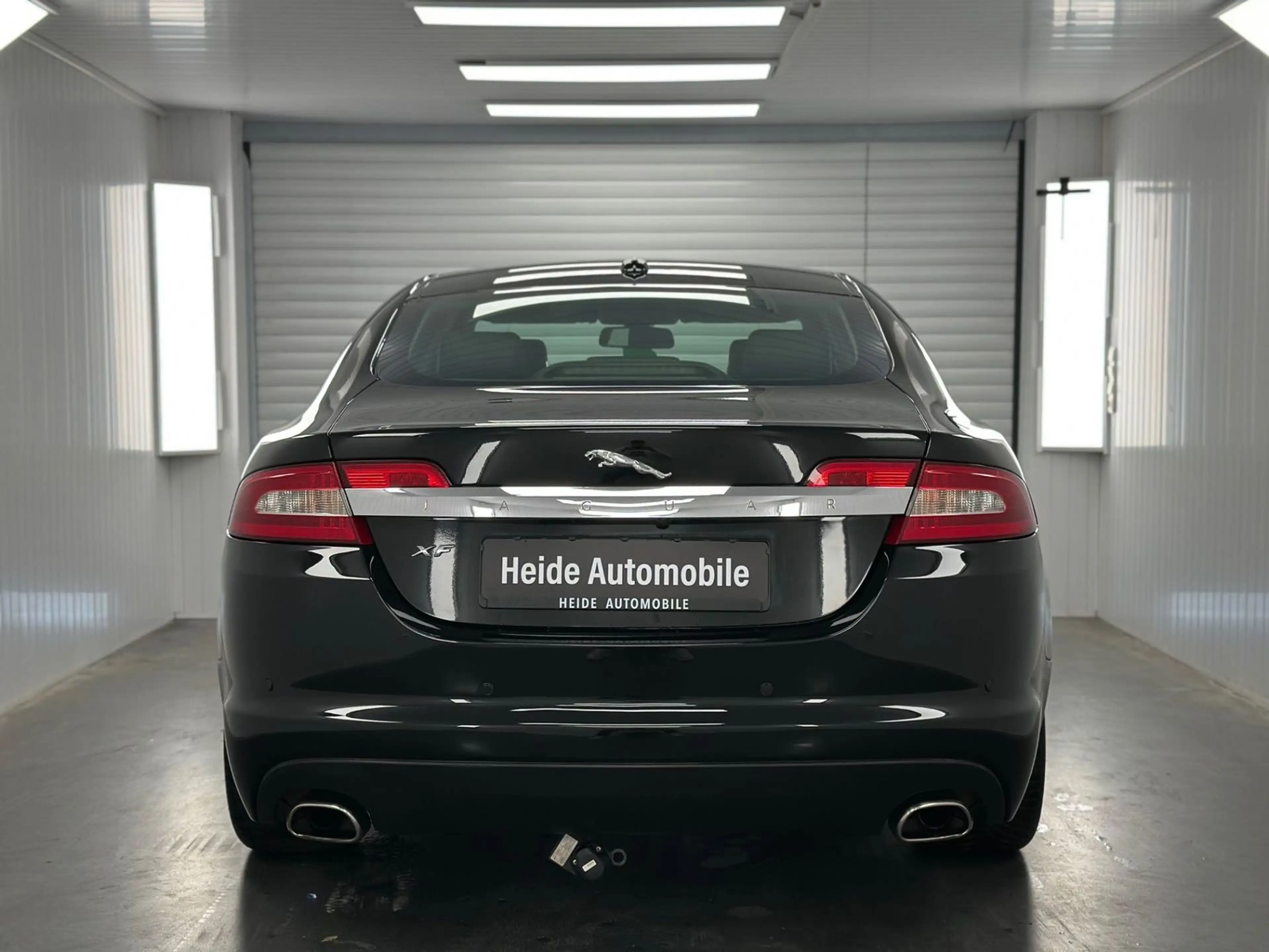 Jaguar XF 3.0 V6 Premium Luxury Schiebedach — photo 7