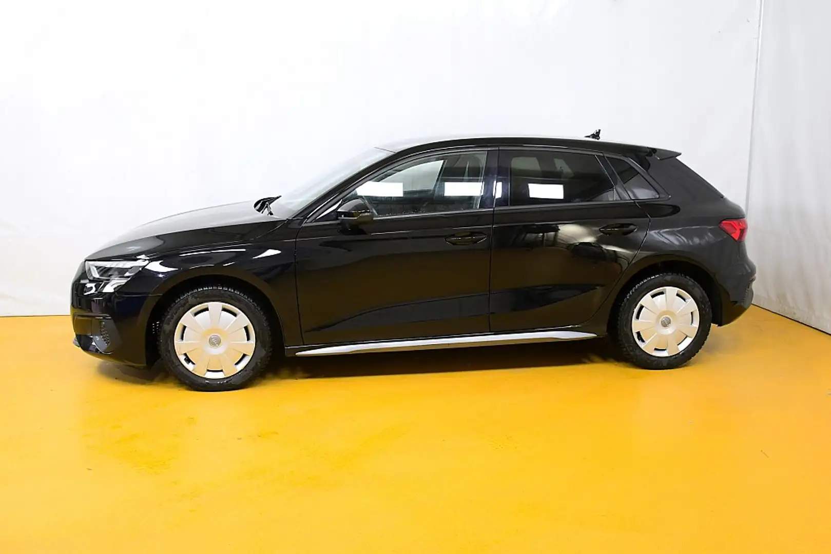 Audi A3 SB 30 TFSI S-tronic Schwarz - 2