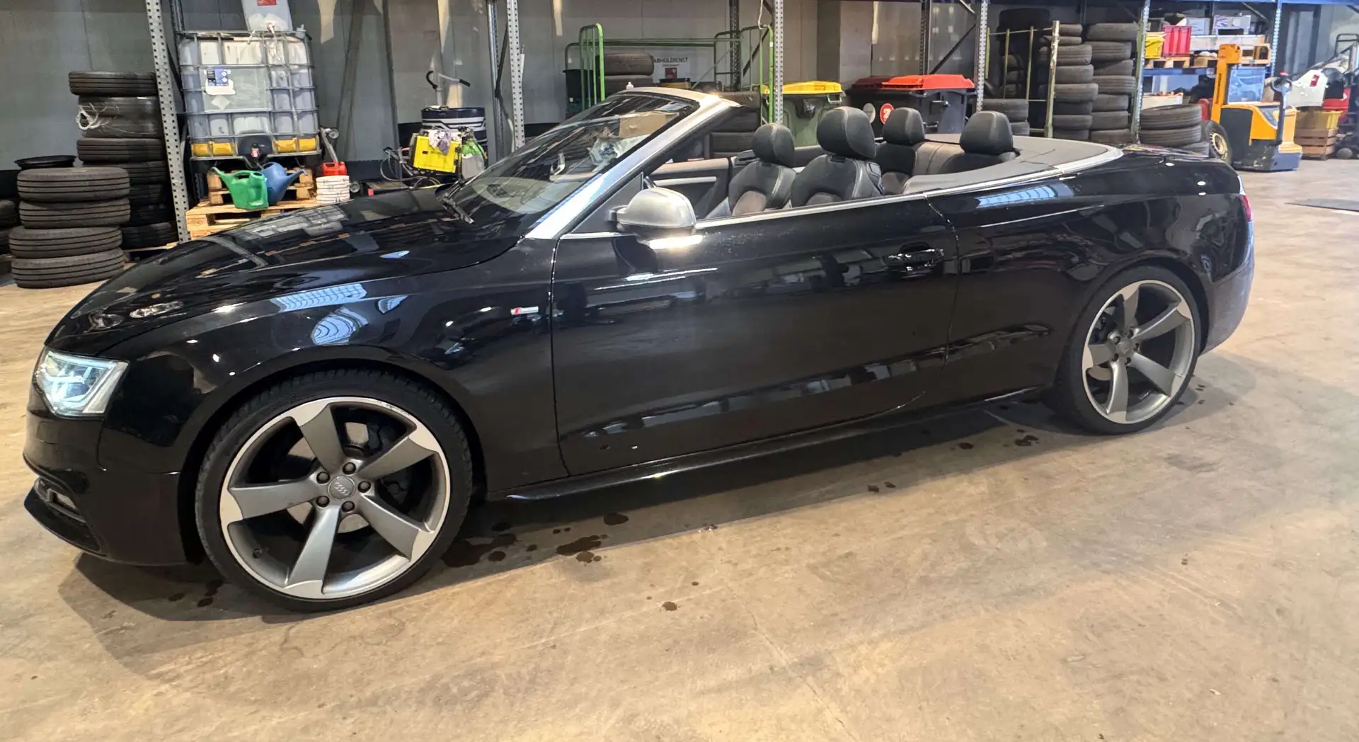Audi A5 A5 Cabrio 3,0 TDI quattro Sport S-tronic Sport Schwarz - 2