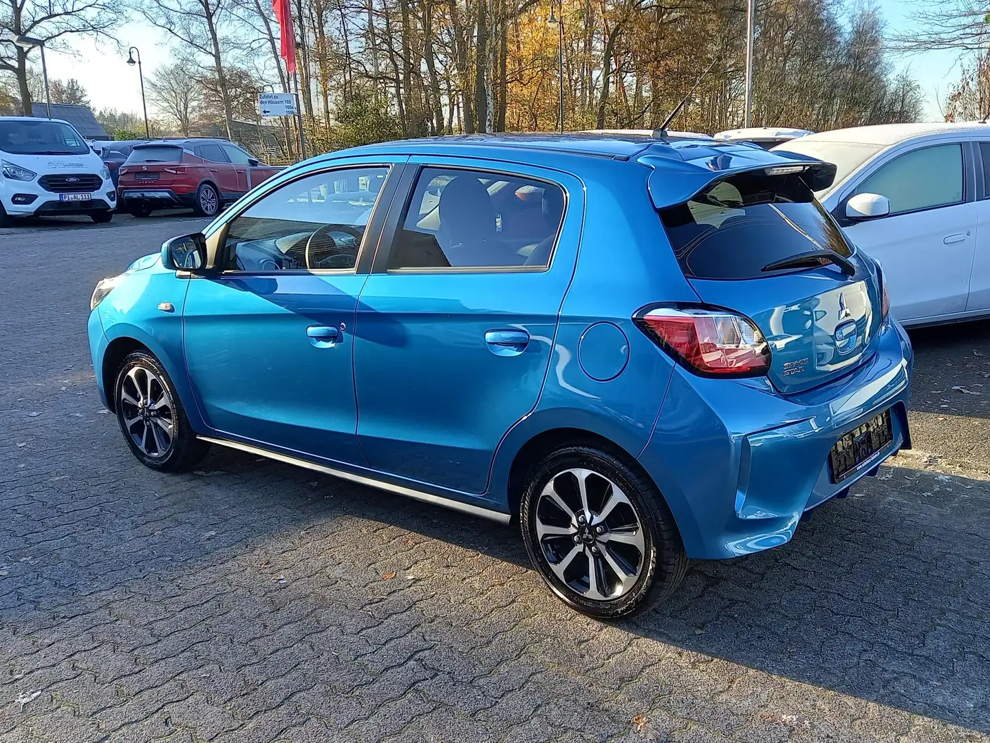 Mitsubishi Space Star Select+ Blau - 2