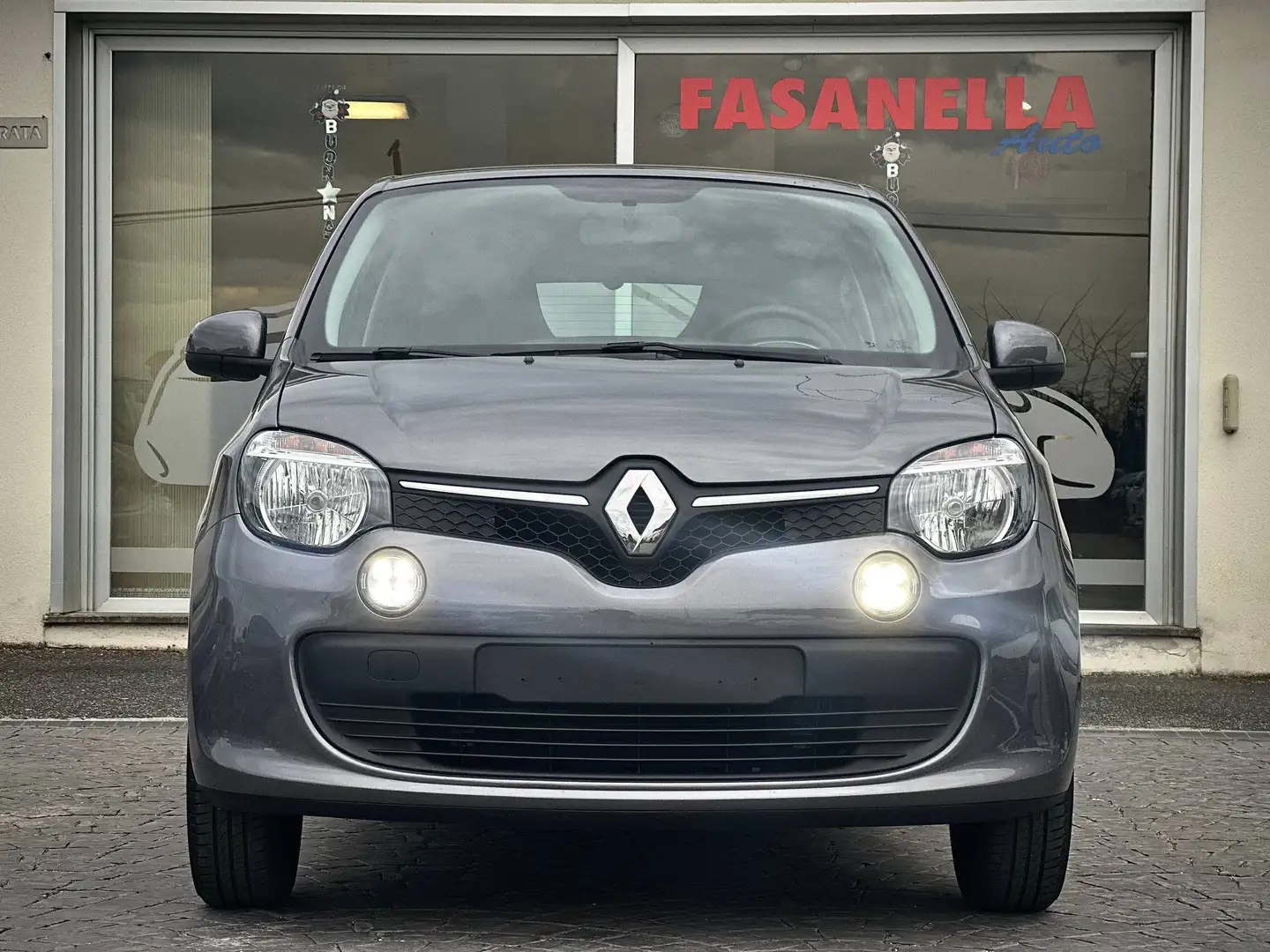 Renault Twingo 1.0 sce Live 69cv - NEOPATENTATI - NO VINCOLI Grigio - 2
