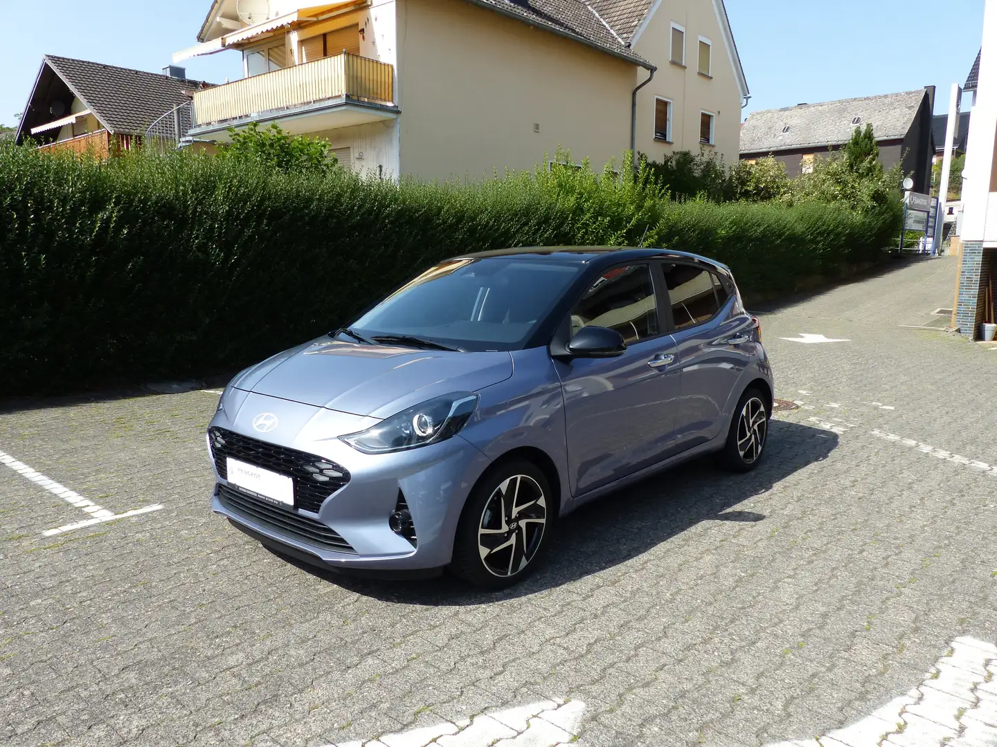 Hyundai i10 1.2 AMT Prime Bleu - 1