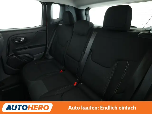 Jeep Renegade view 14