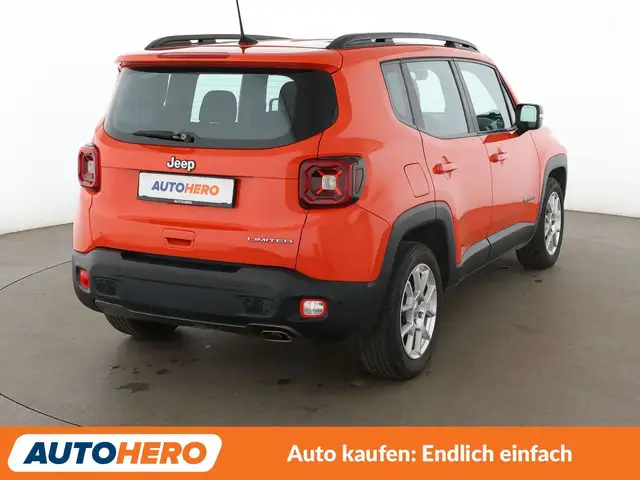 Jeep Renegade view 6