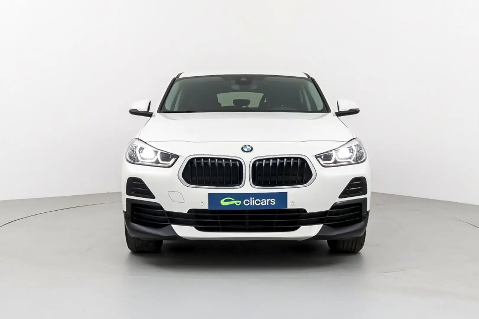 BMW X2 sDrive 18dA Blanc - 2