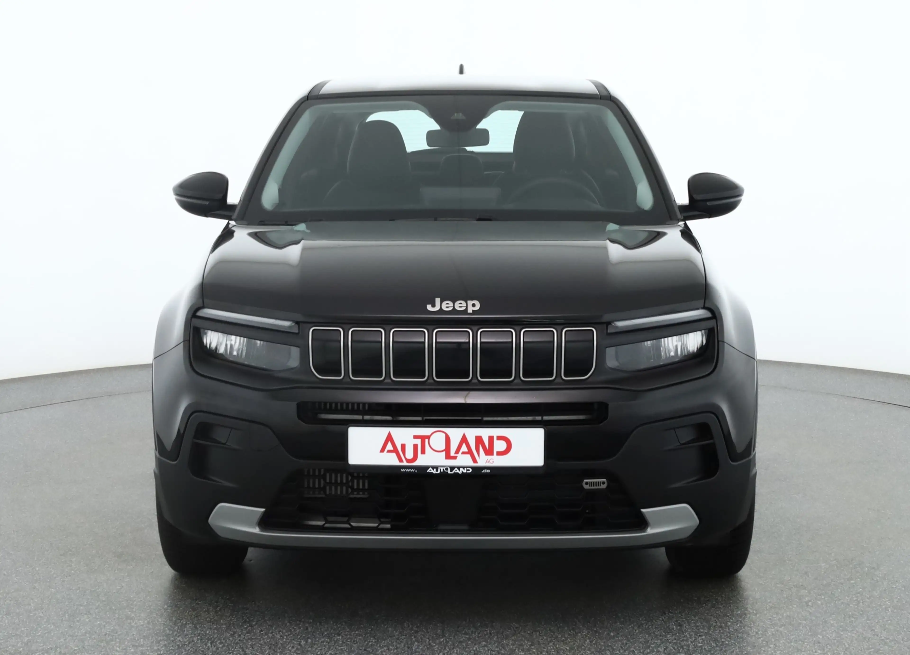 Jeep Avenger 1.2 T-GDI Altitude LED Navi Sitzheizung — photo 8