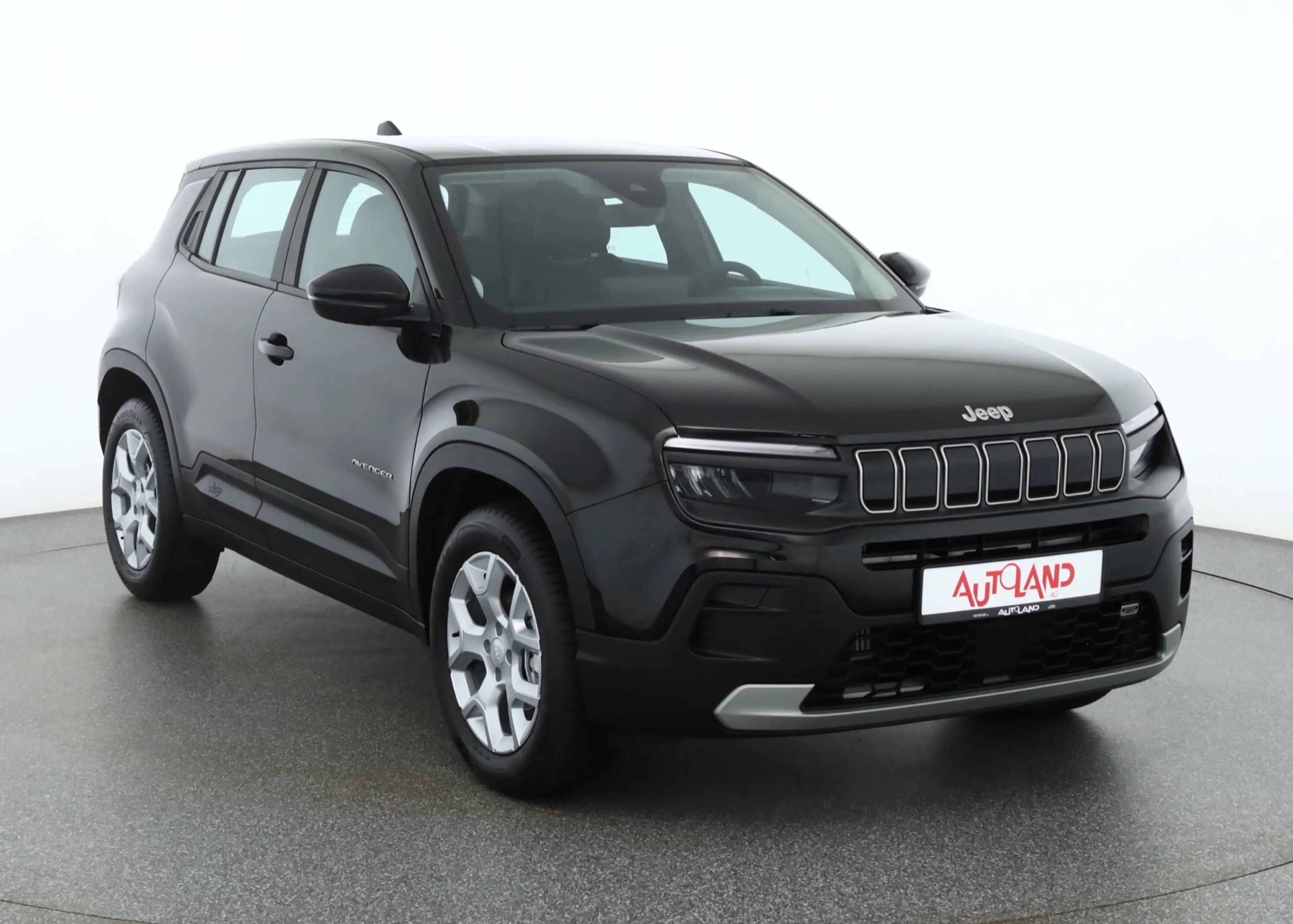 Jeep Avenger 1.2 T-GDI Altitude LED Navi Sitzheizung — photo 7