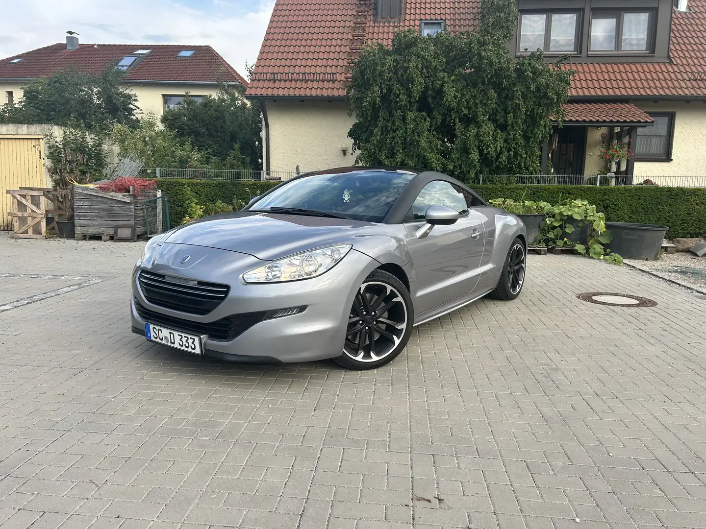 Peugeot RCZ Peugeot RCZ THP 200 – Sportcoupe in Top-Zustand Gri - 1