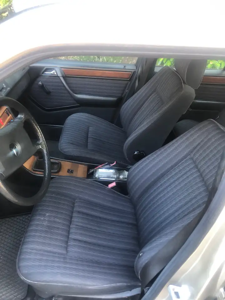 Mercedes-Benz E 230 E-Klasse, foto 4