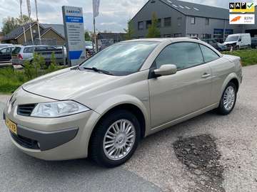 Coupé-Cabriolet 2.0-16V Tech Line