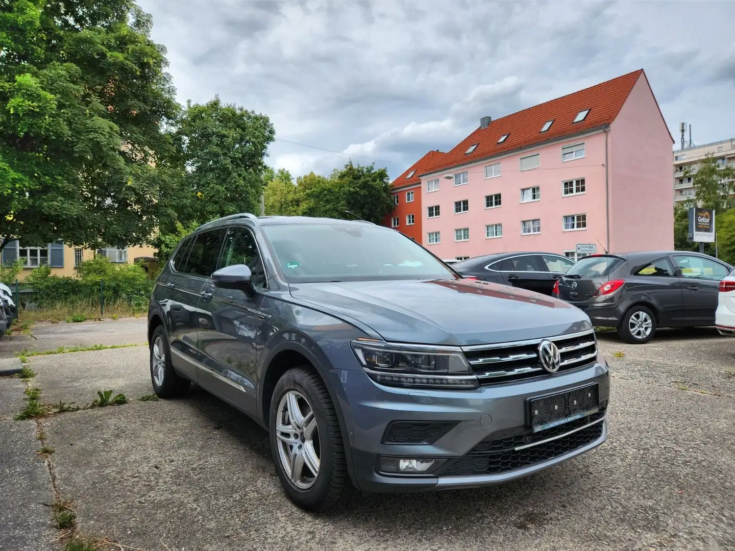 Volkswagen Tiguan Allspace Highline 4Motion 2.0 TDI*7-Sitze Gris - 1
