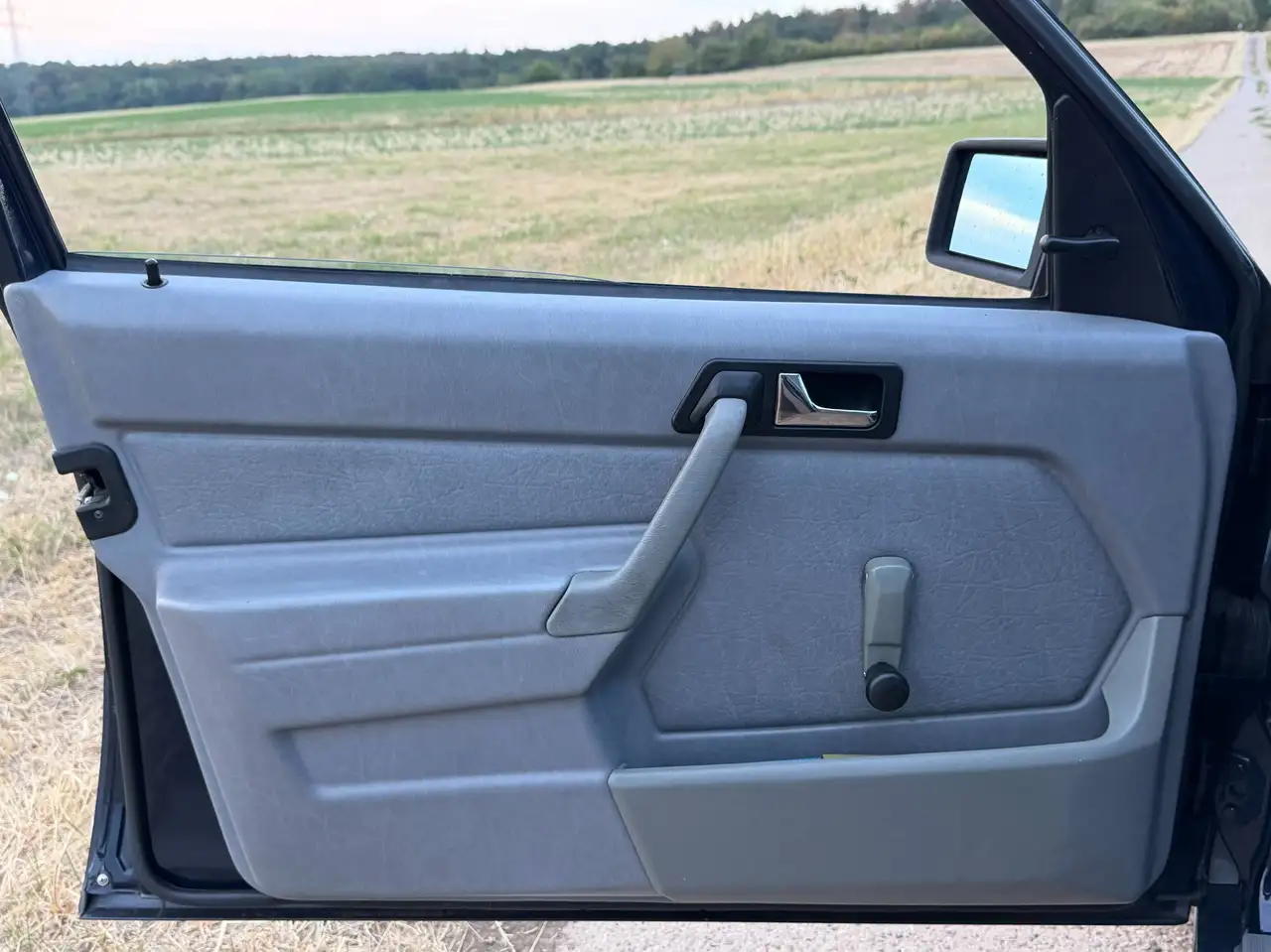 Mercedes-Benz 190 E 1.8, foto 11