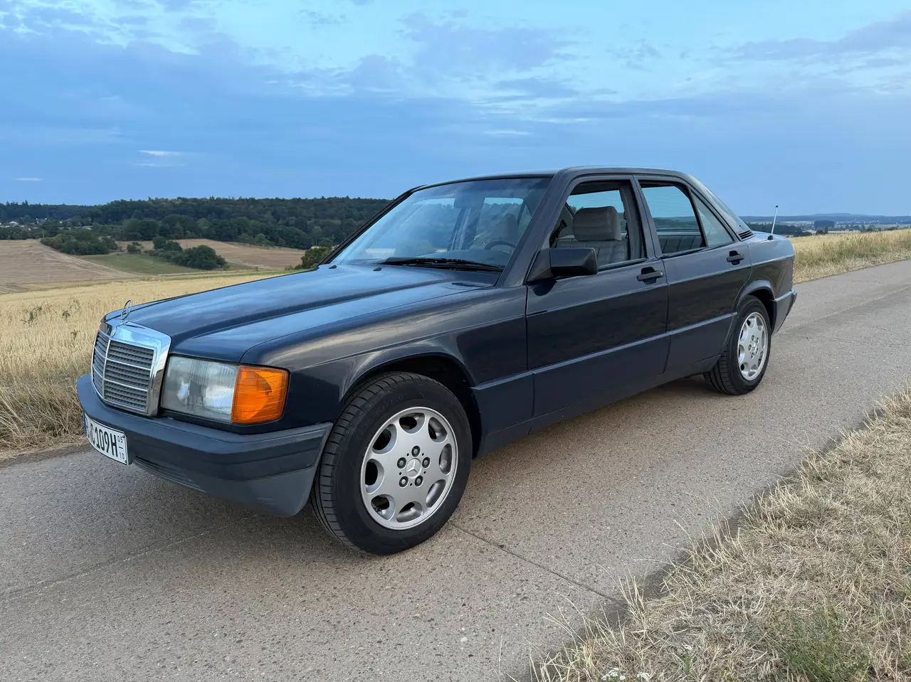 Mercedes-Benz 190 E 1.8, foto 4