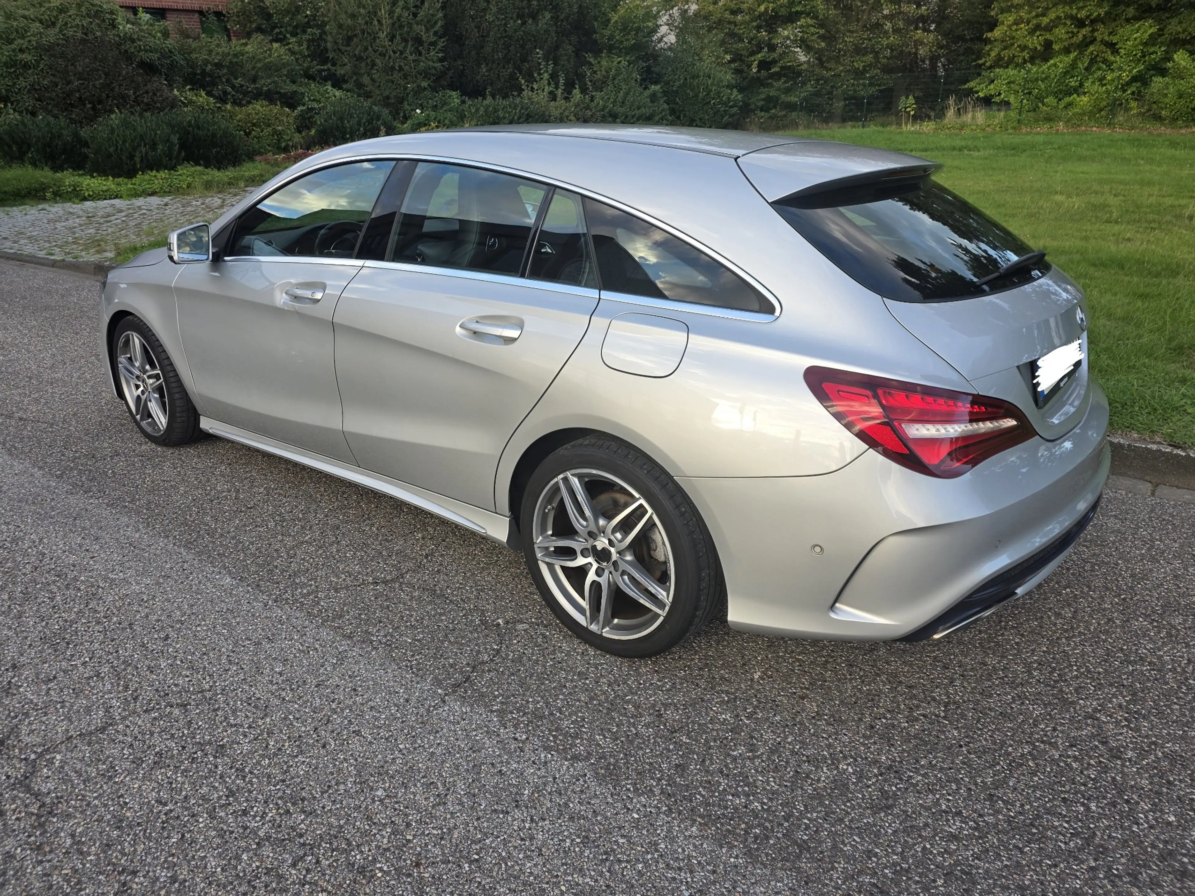 Mercedes-Benz CLA 180 CLA 180 AMG LINE — photo 7