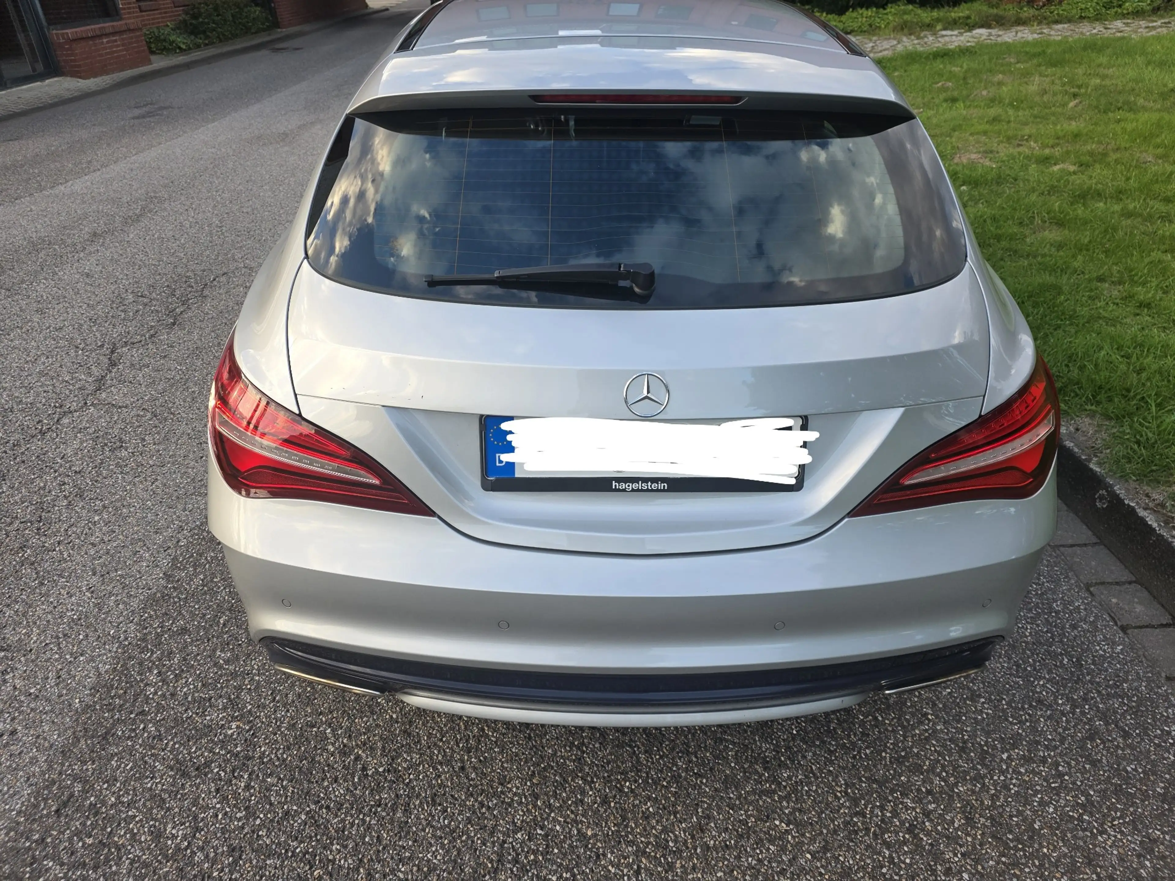 Mercedes-Benz CLA 180 CLA 180 AMG LINE — photo 8