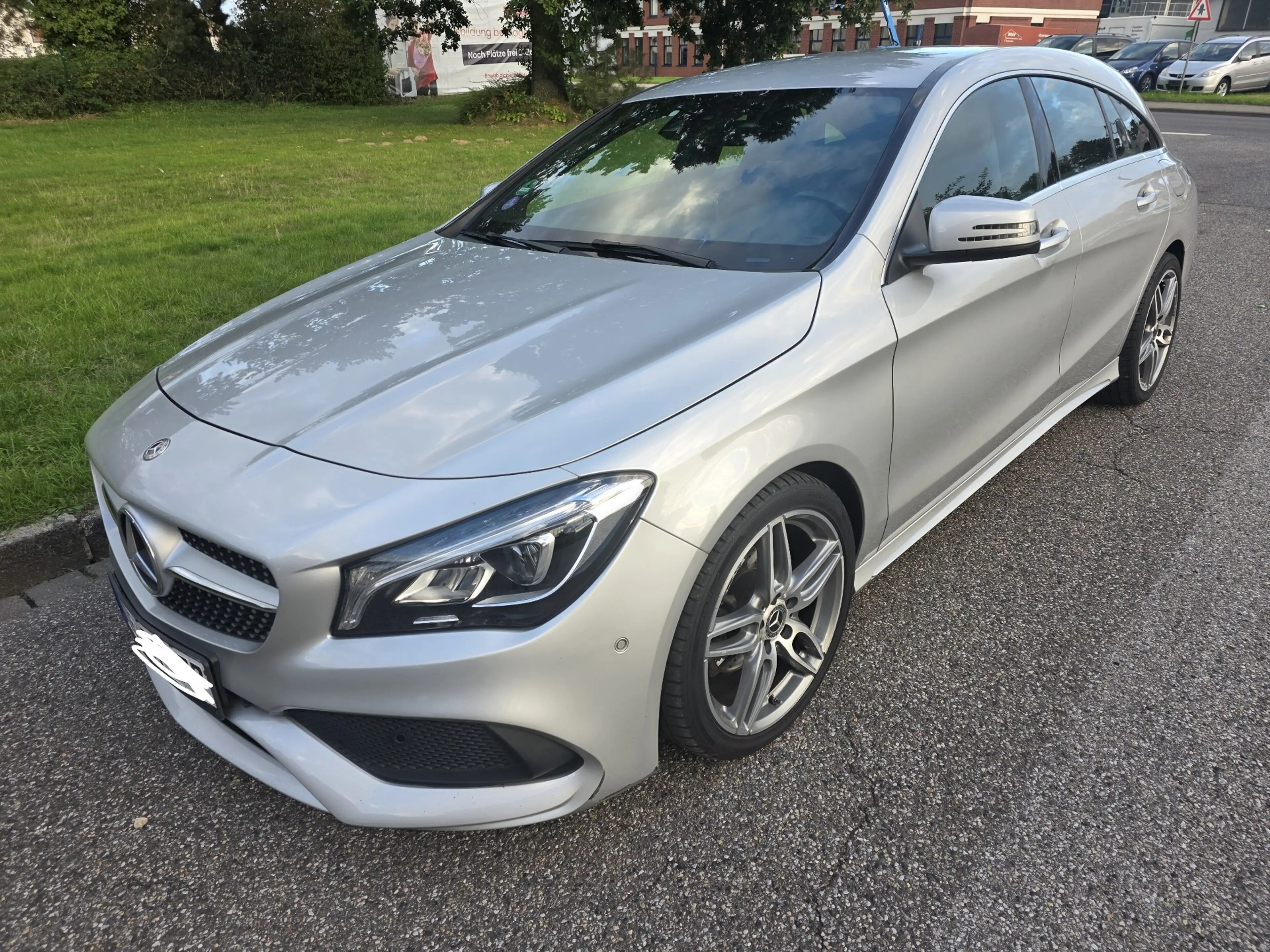 Mercedes-Benz CLA 180 CLA 180 AMG LINE — photo 3