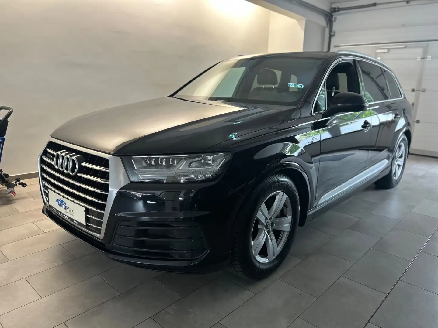 Audi Q7 3.0 TDI quattro S line *Matrix LED *7-Sitzer* Schwarz - 1