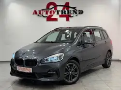 Bmw 220 Sport Line 7 SITZER AUTOMATIK