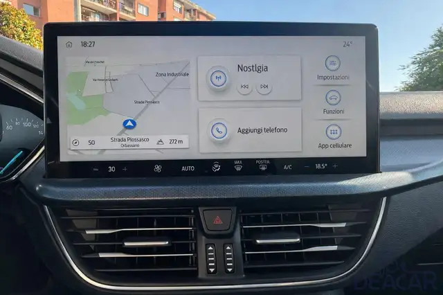 Ford Focus view 13